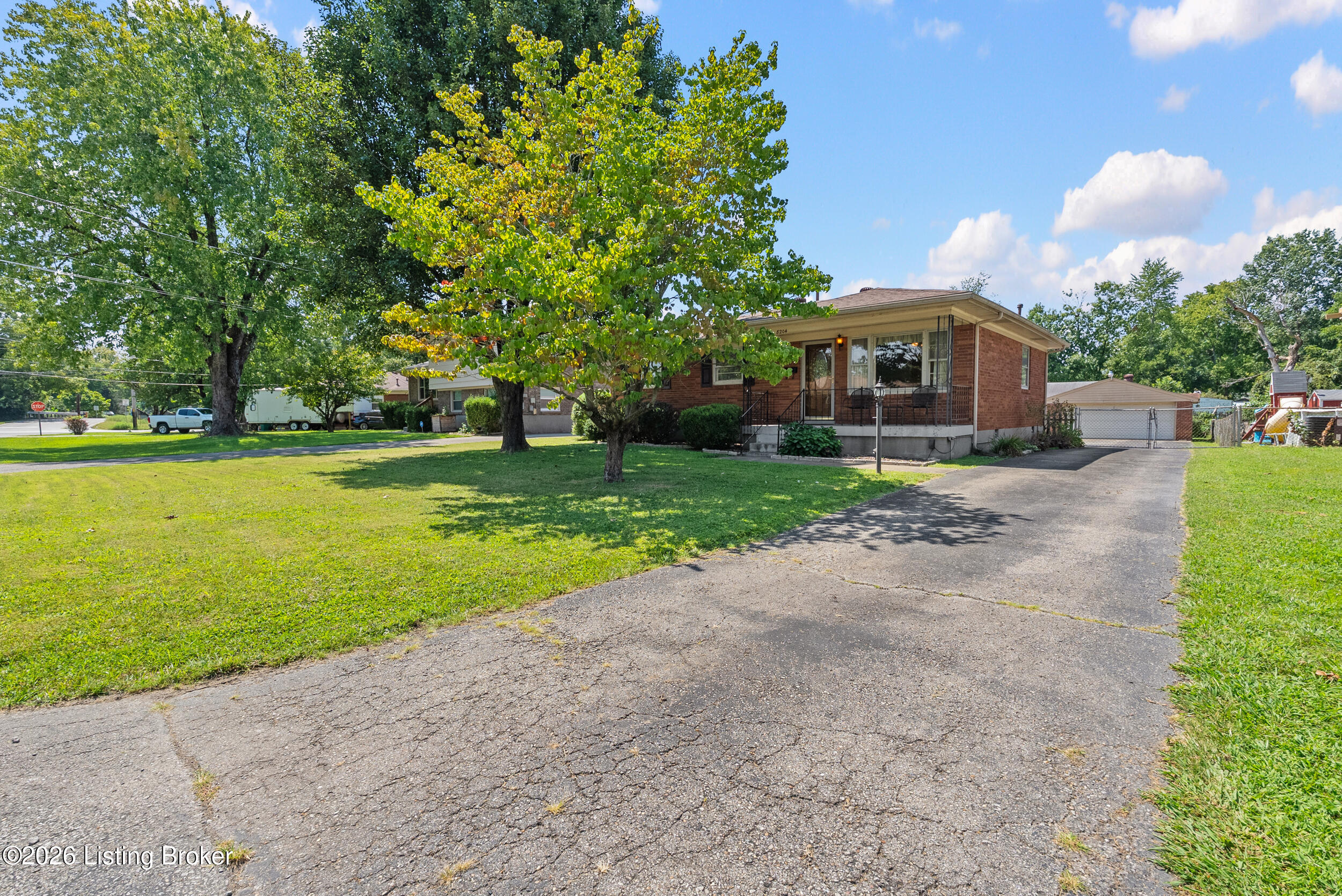8204 Bost Ln Property Photo 31