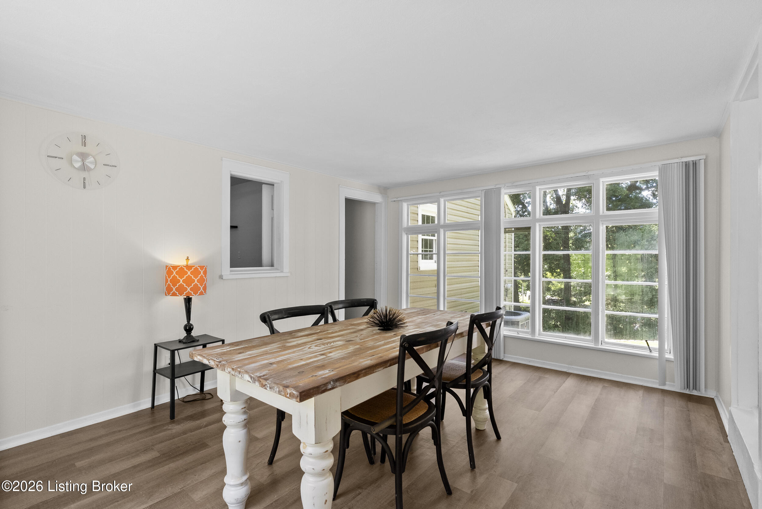 5334 Westhall Ave Property Photo 12