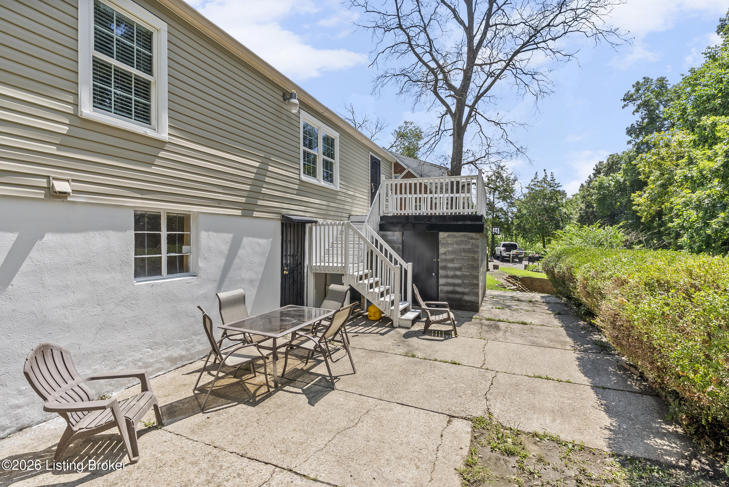 5334 Westhall Ave Property Photo 29
