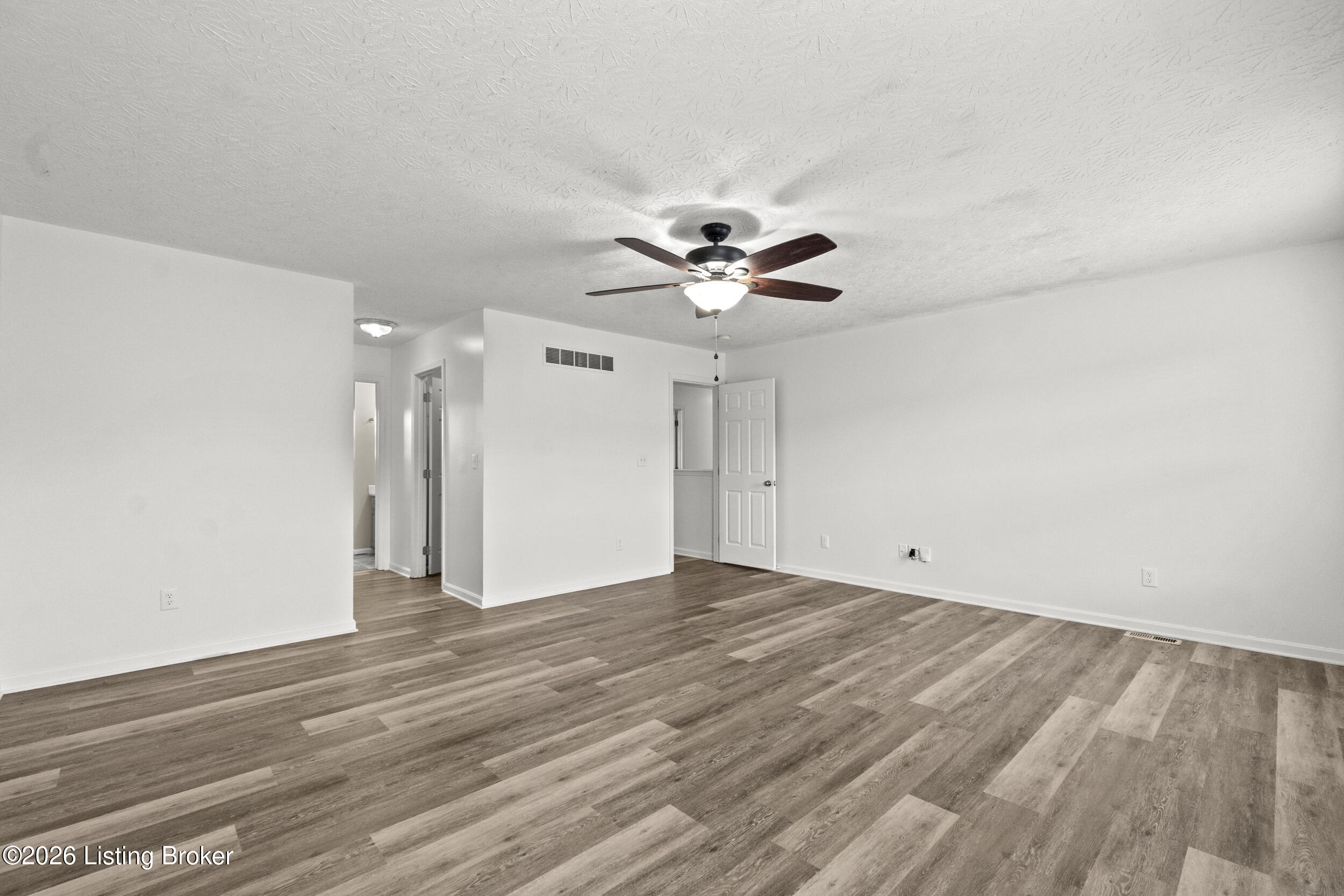 10612 Evanwood Dr Property Photo 28