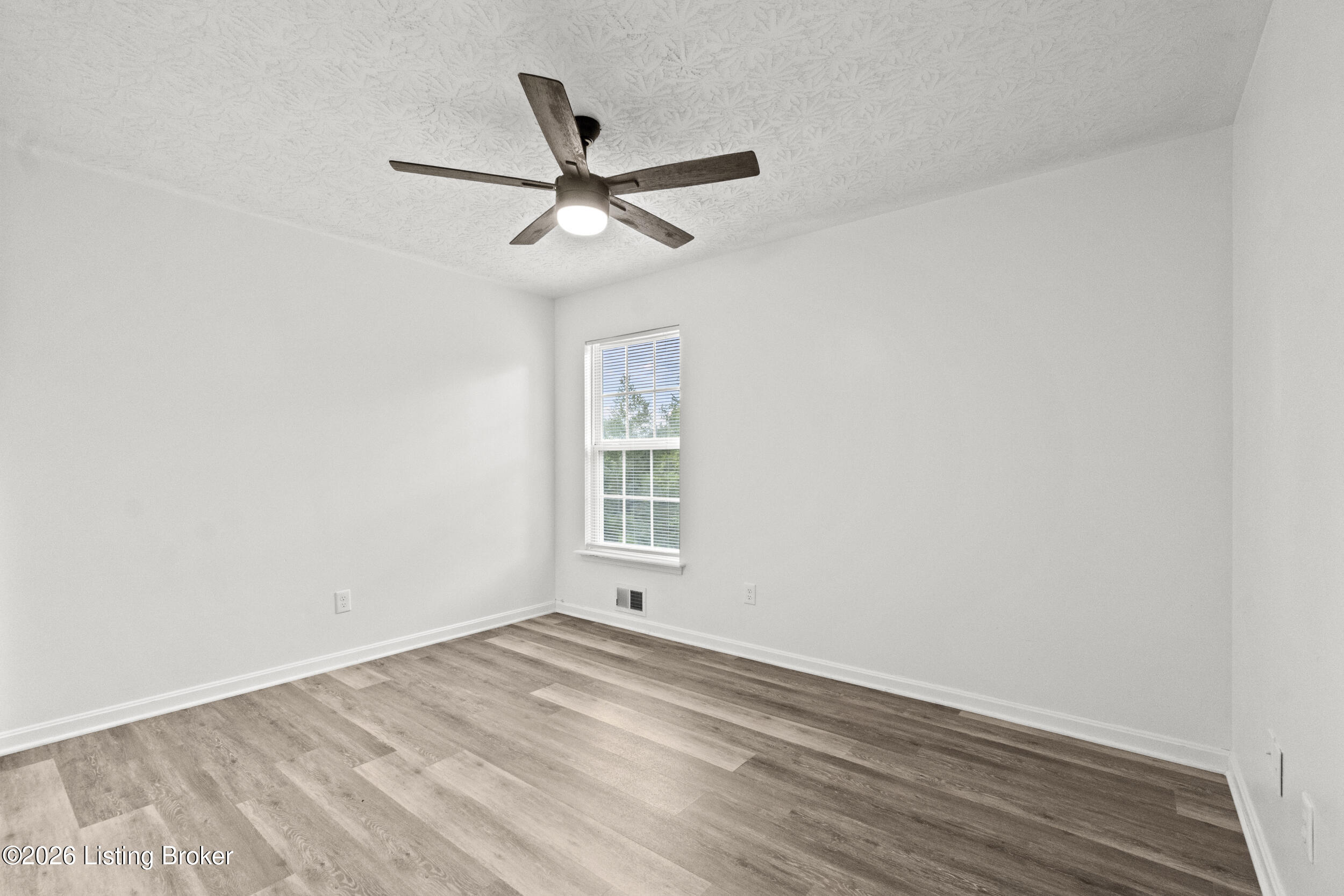 10612 Evanwood Dr Property Photo 36