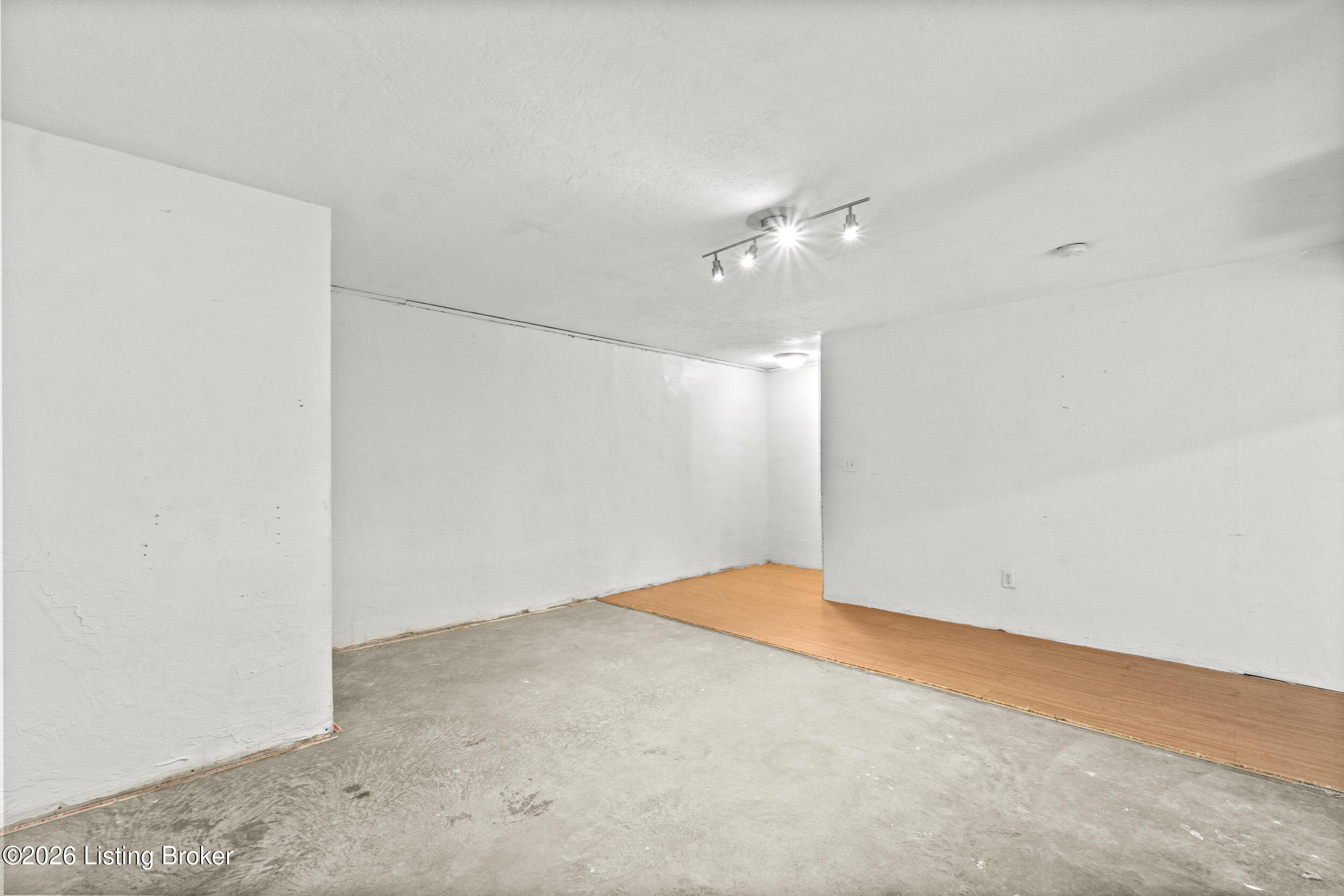 10612 Evanwood Dr Property Photo 42