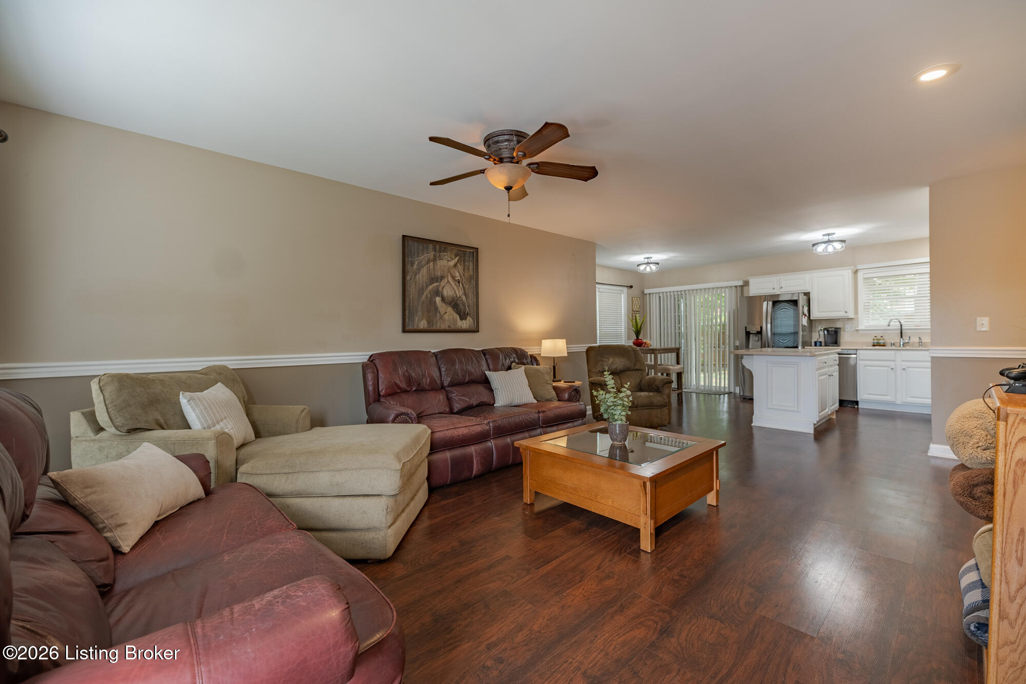 6019 Wooded Creek Dr Property Photo 4