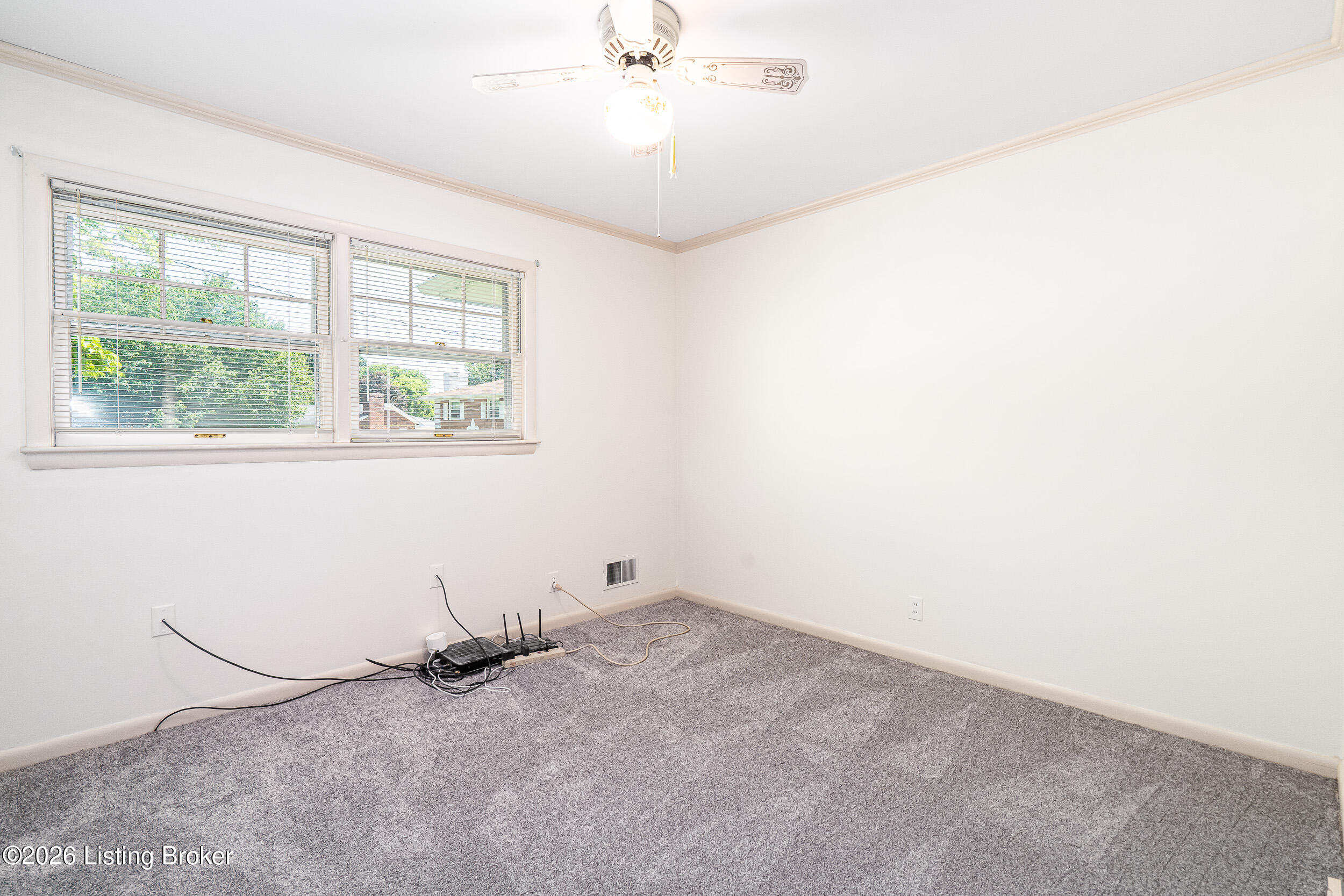 4016 White Plains Ct Property Photo 22