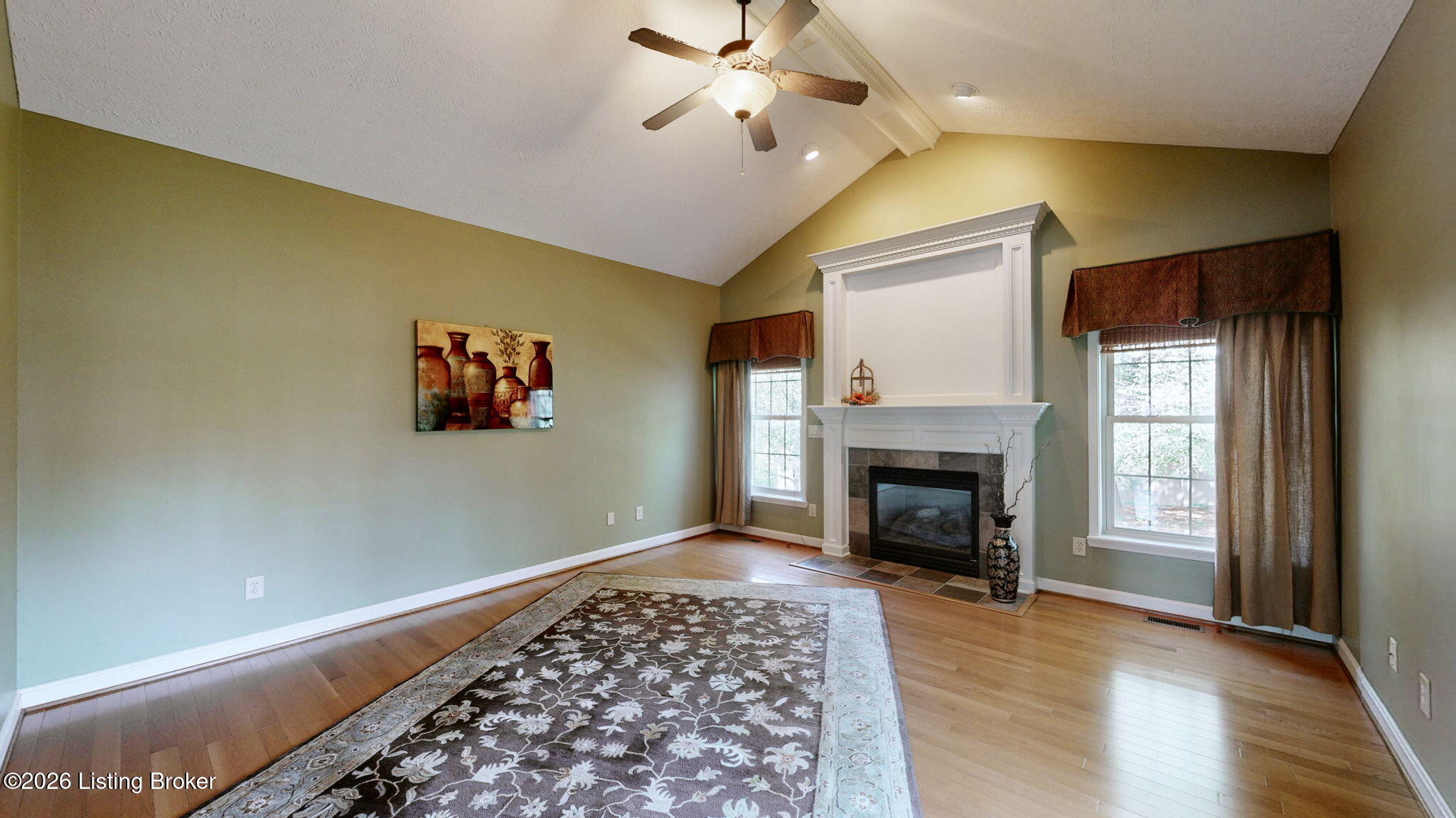 5305 Stonybrook Ct Property Photo 3