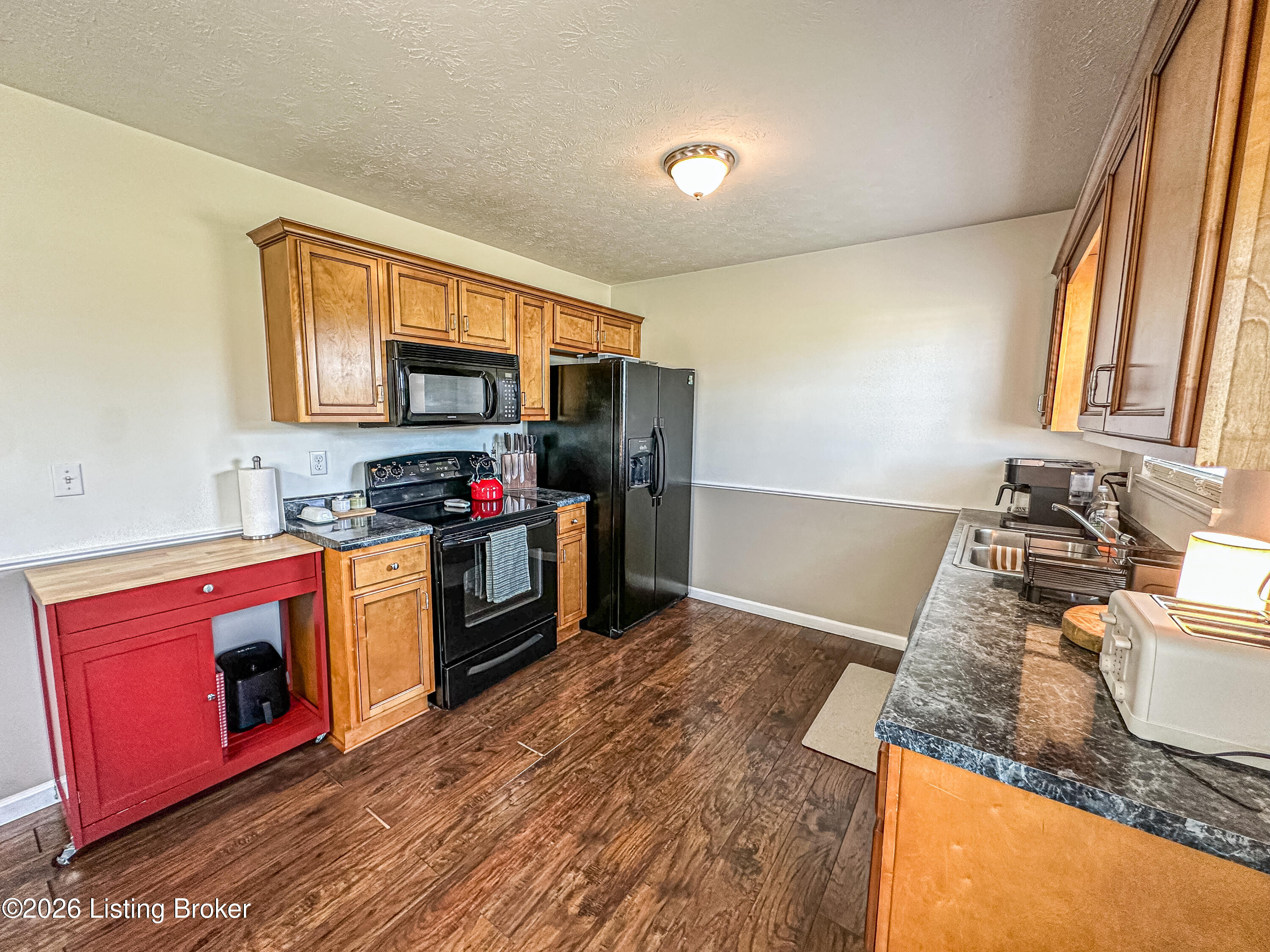 53 Apollo Rd Property Photo 6