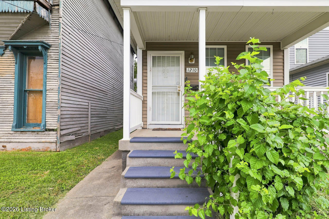 1210 S Preston St Property Photo 34