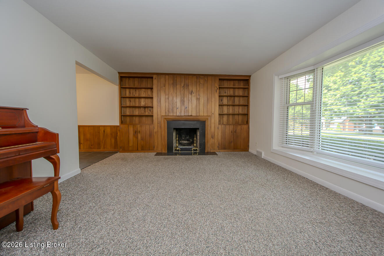 4310 Saint Regis Ln Property Photo 13