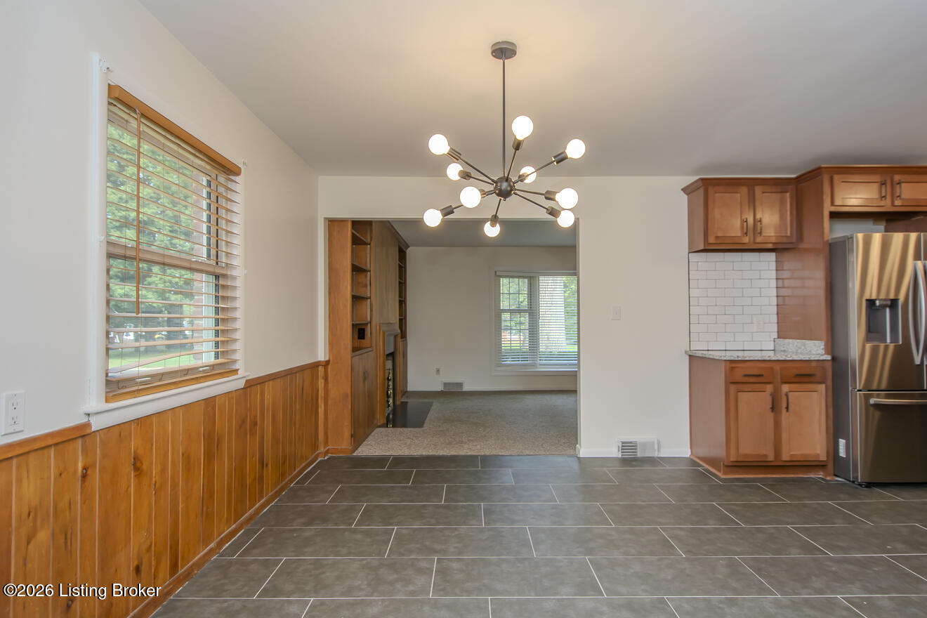4310 Saint Regis Ln Property Photo 20