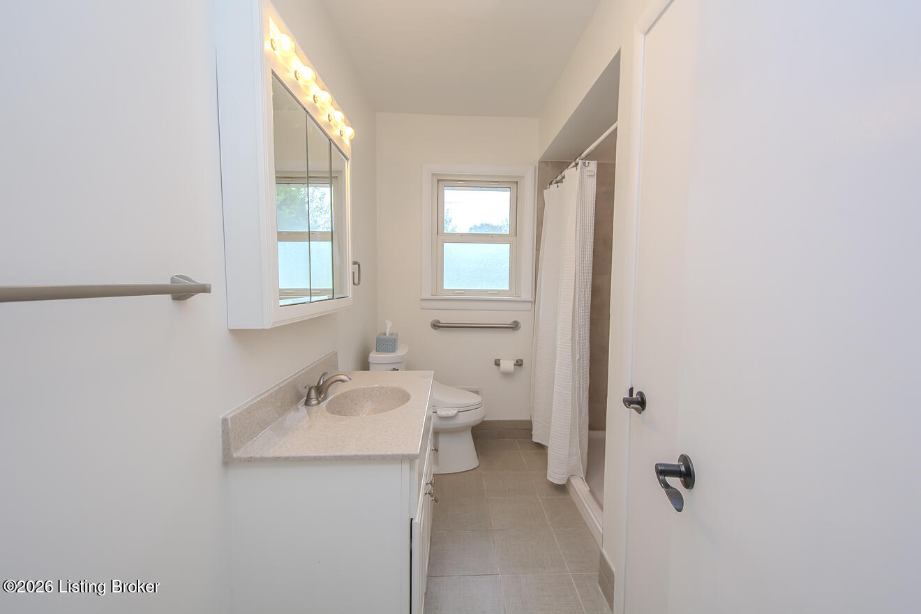 4310 Saint Regis Ln Property Photo 21