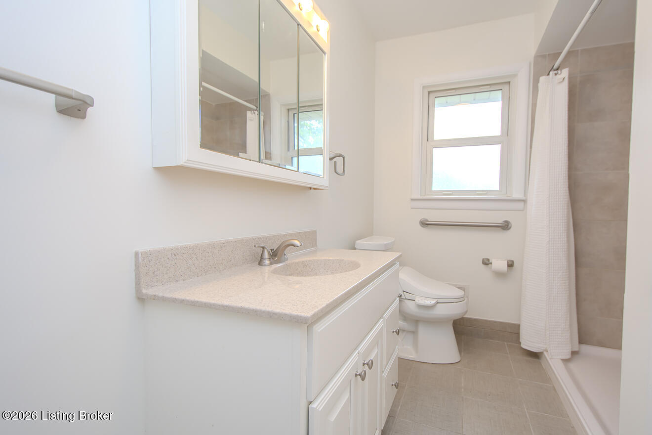 4310 Saint Regis Ln Property Photo 24