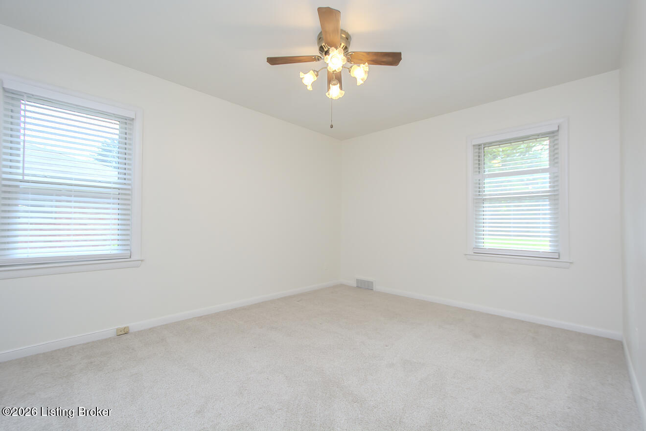 4310 Saint Regis Ln Property Photo 25