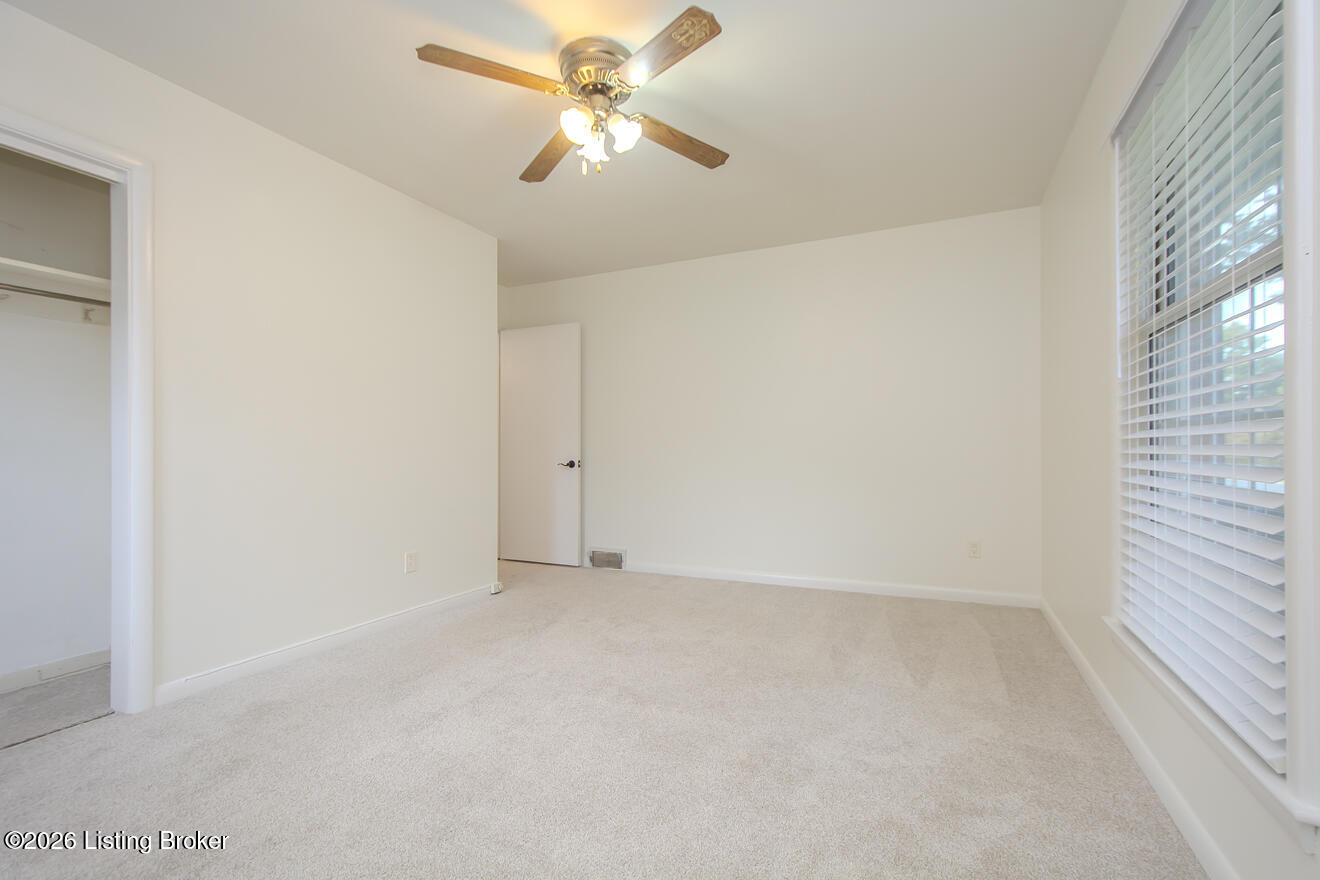 4310 Saint Regis Ln Property Photo 29