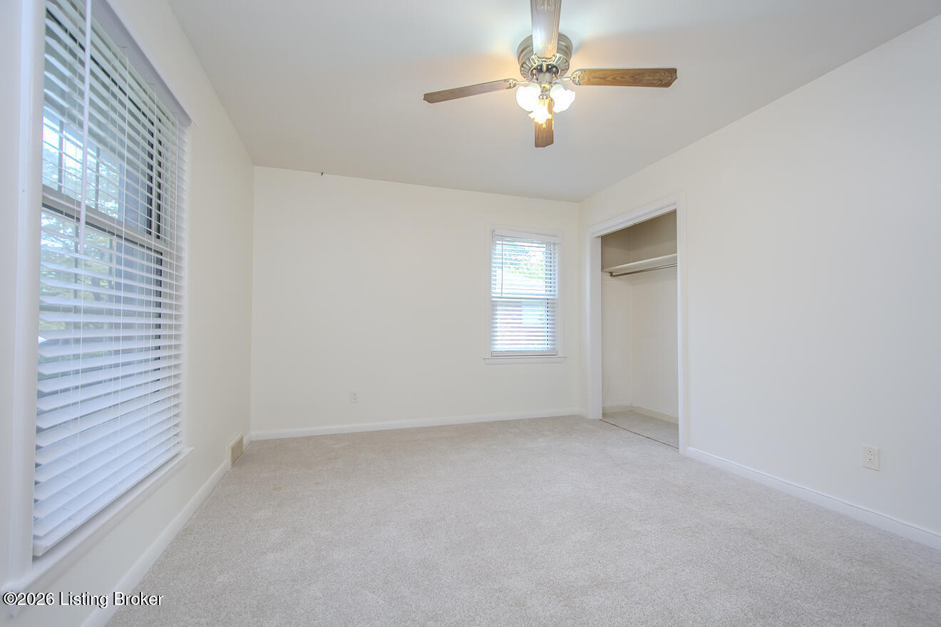 4310 Saint Regis Ln Property Photo 29