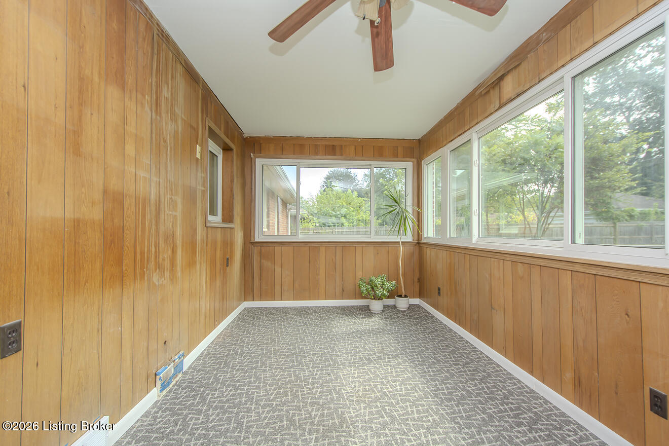 4310 Saint Regis Ln Property Photo 47