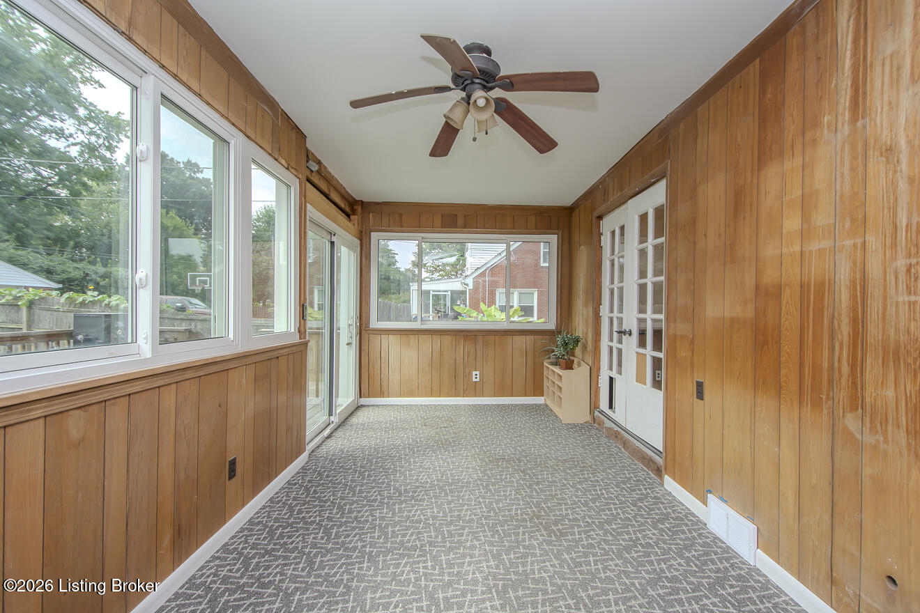 4310 Saint Regis Ln Property Photo 49