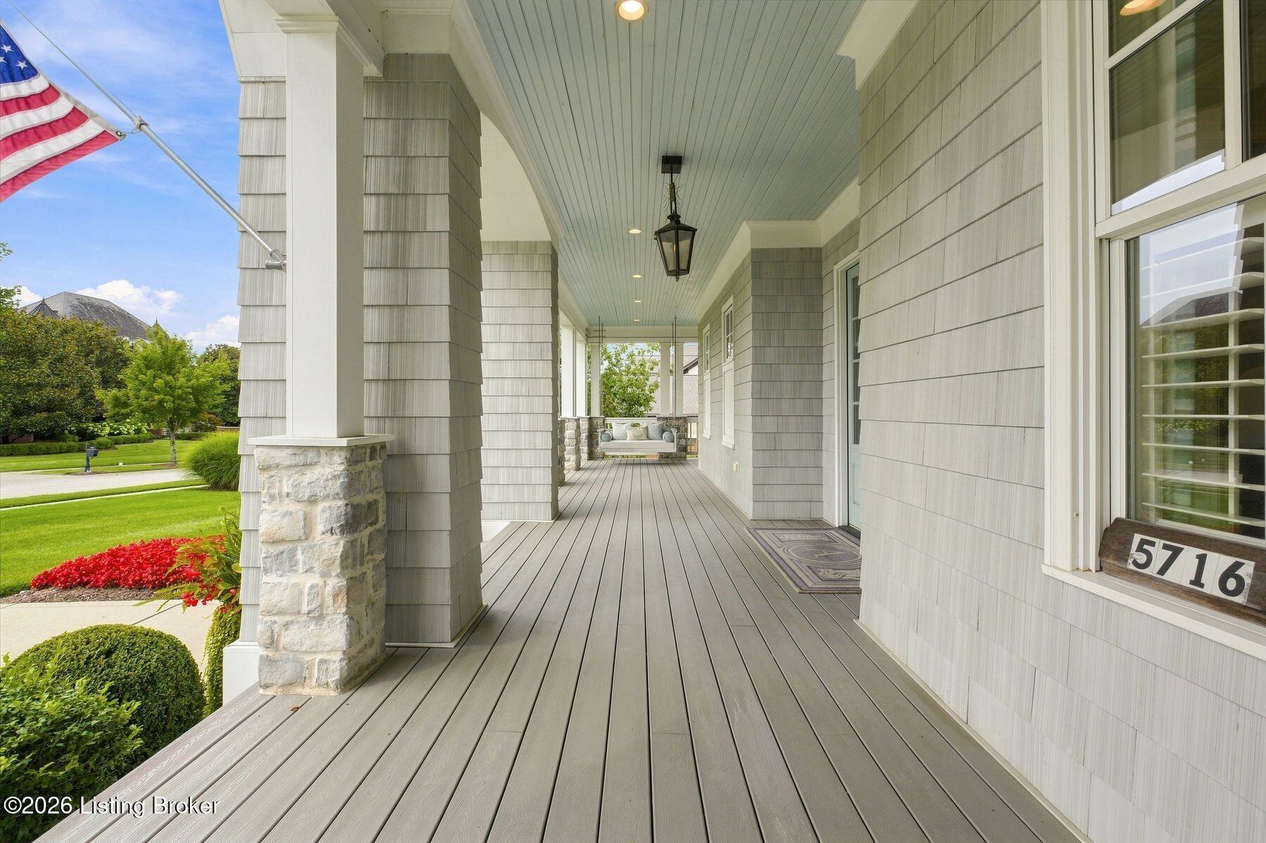 5716 Harrods Glen Dr Property Photo 5