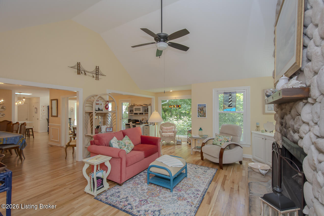 7804 Deep Trail Ct Property Photo 29