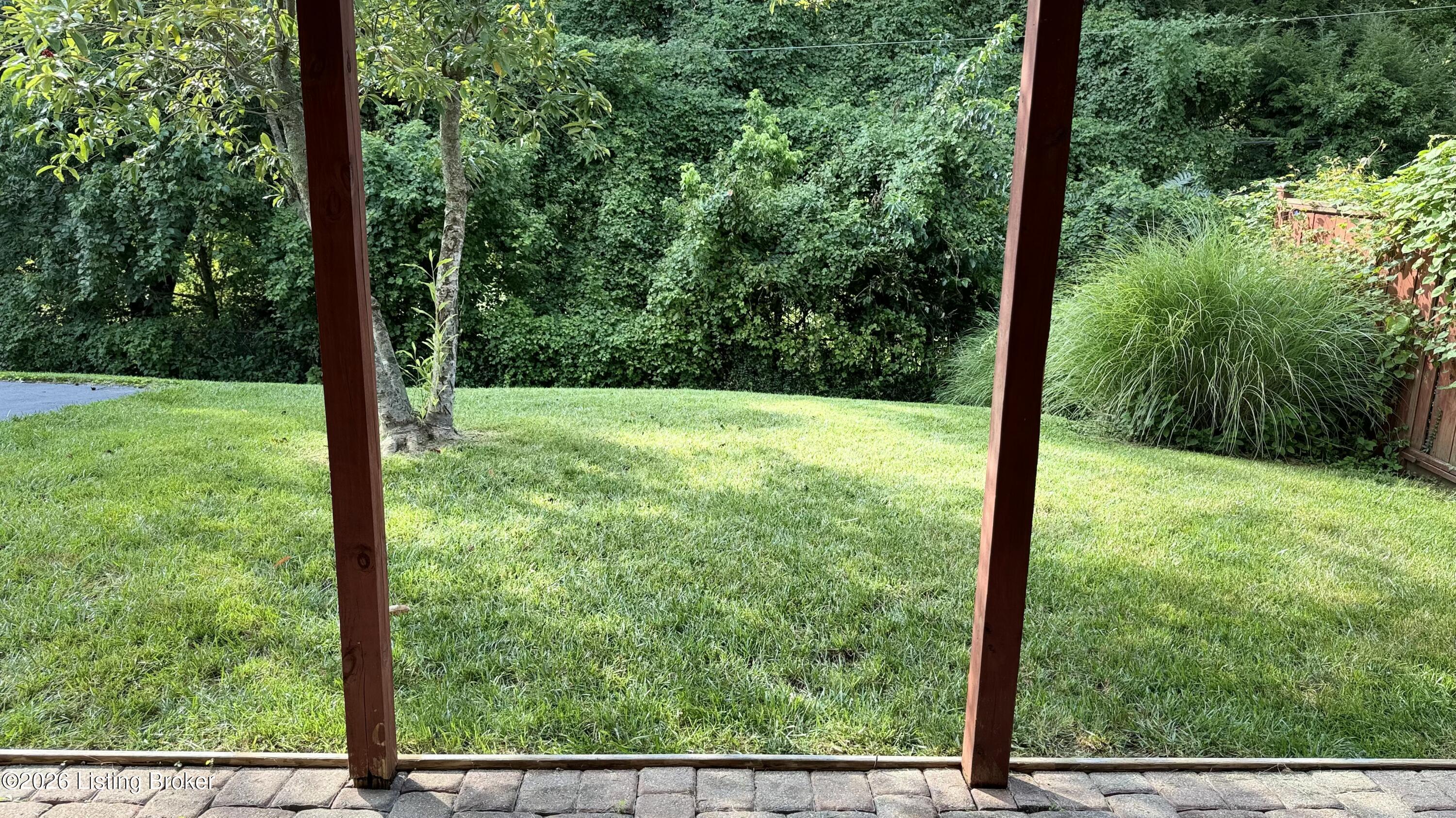 9402 Tiverton Way Property Photo 32