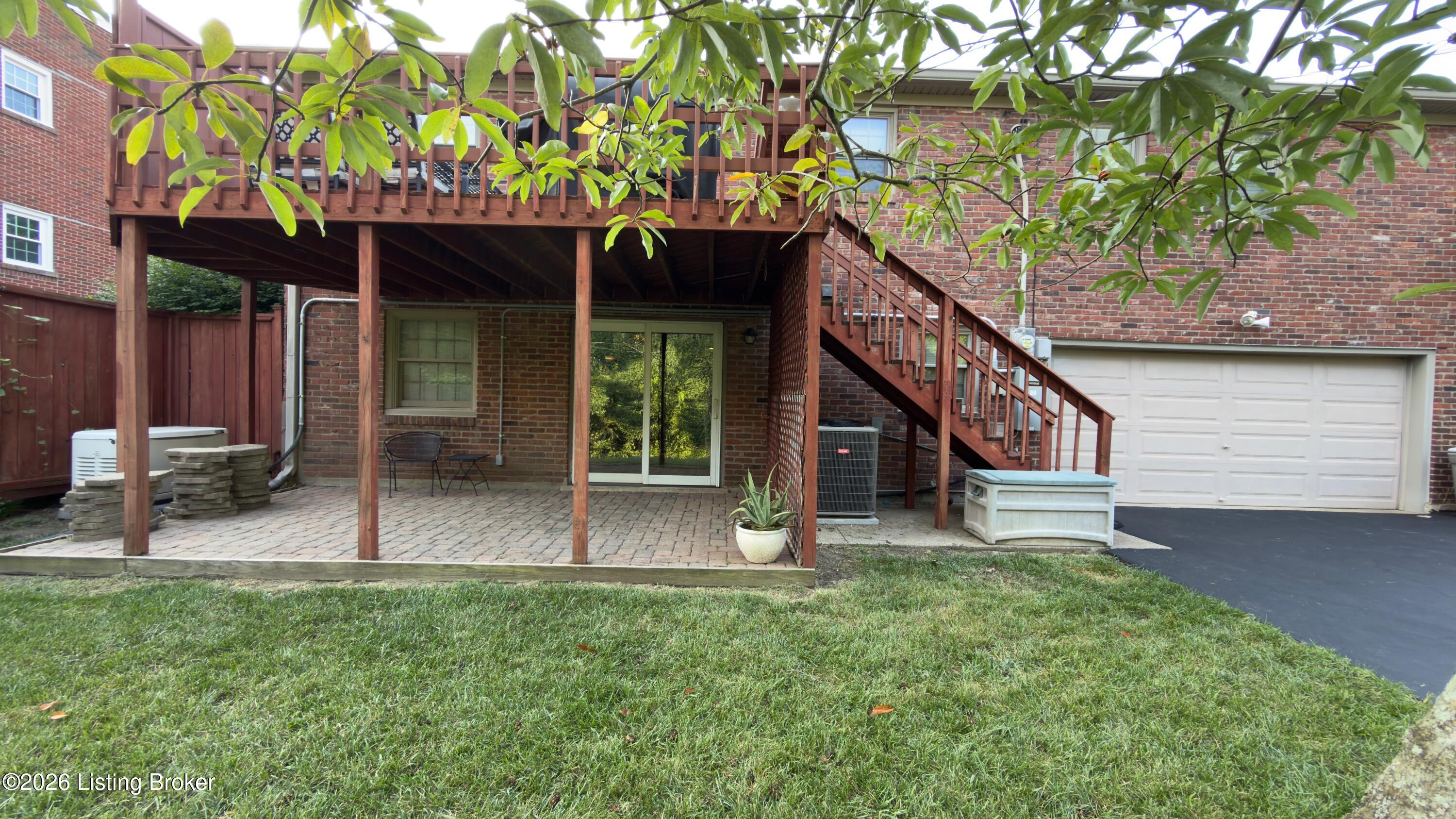 9402 Tiverton Way Property Photo 34