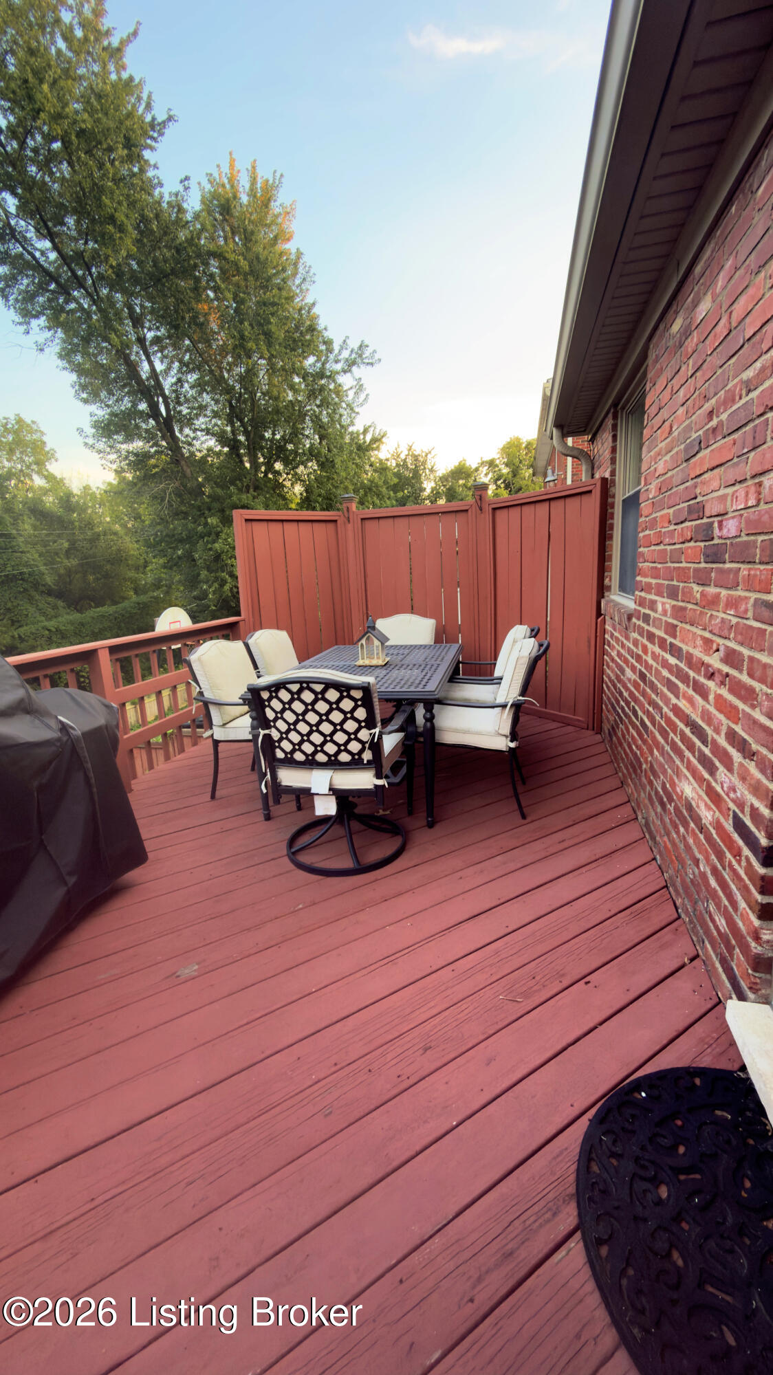 9402 Tiverton Way Property Photo 36