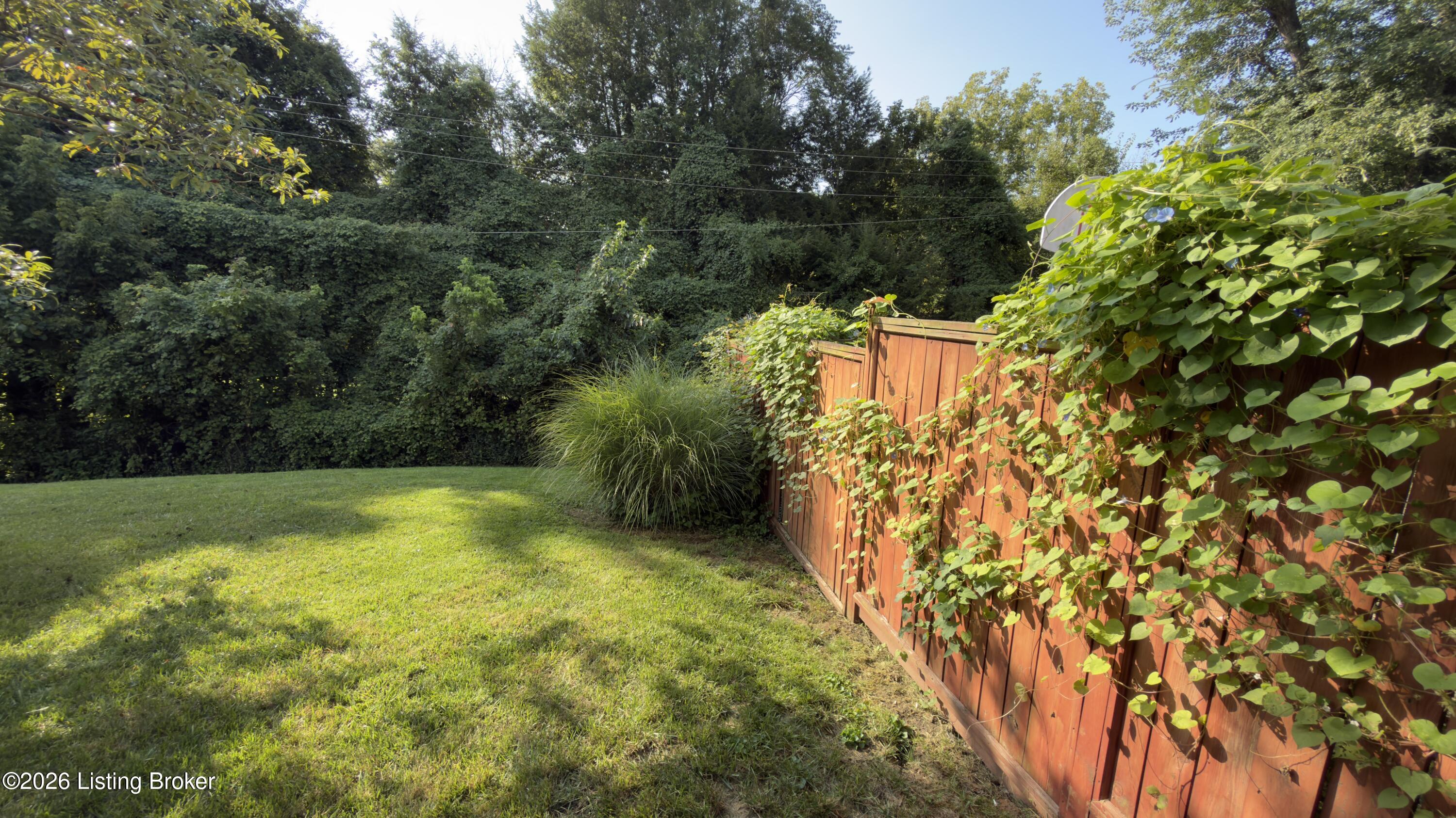 9402 Tiverton Way Property Photo 38