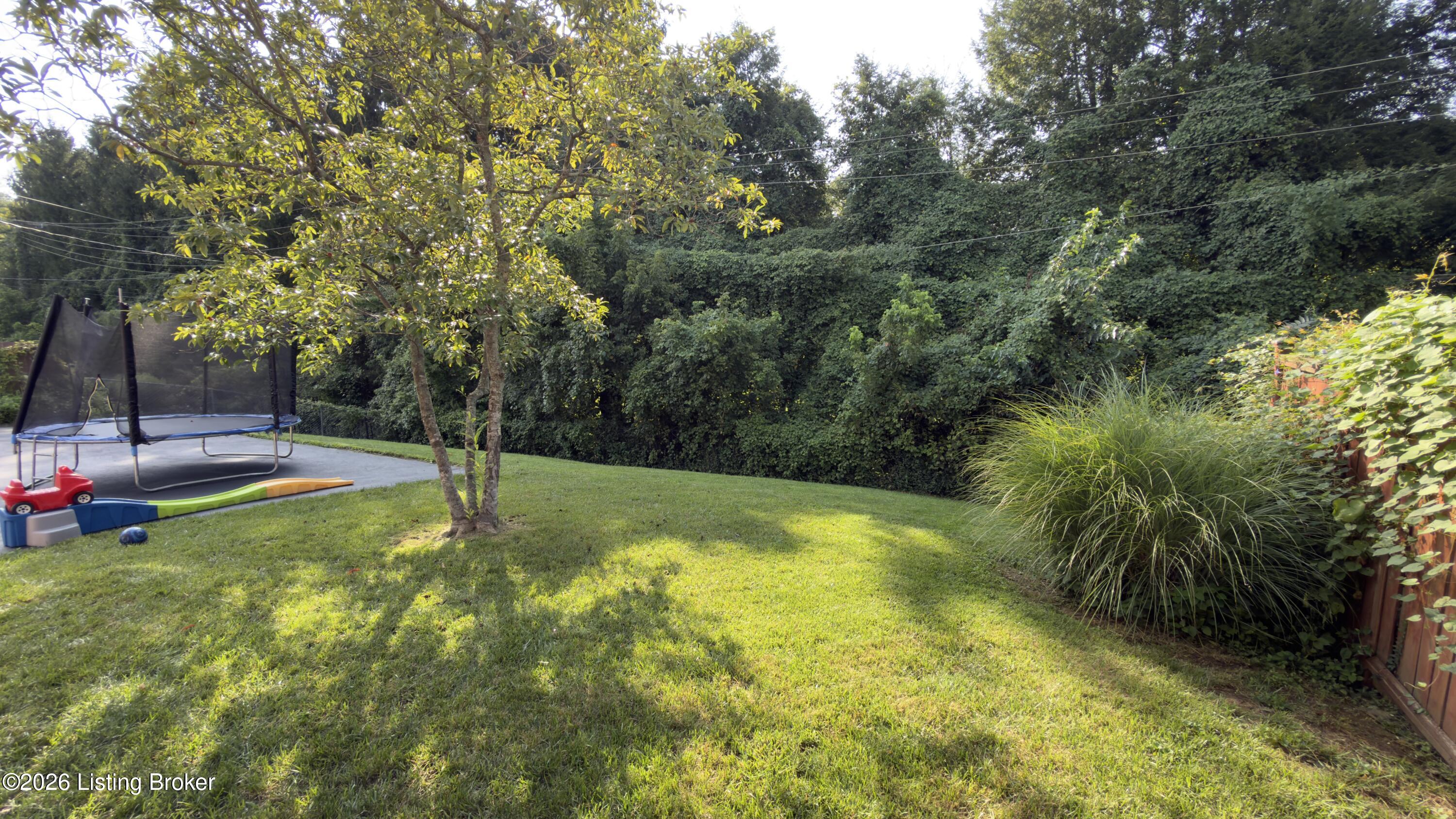 9402 Tiverton Way Property Photo 39