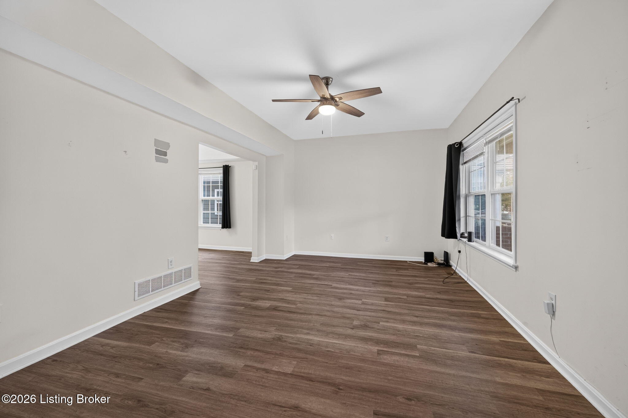 321 S 42nd St Property Photo 6