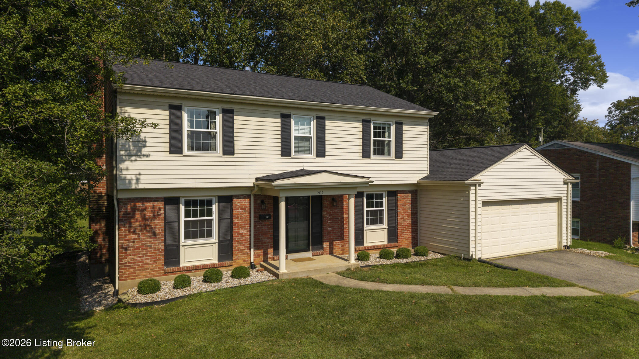 1415 Carlimar Ln