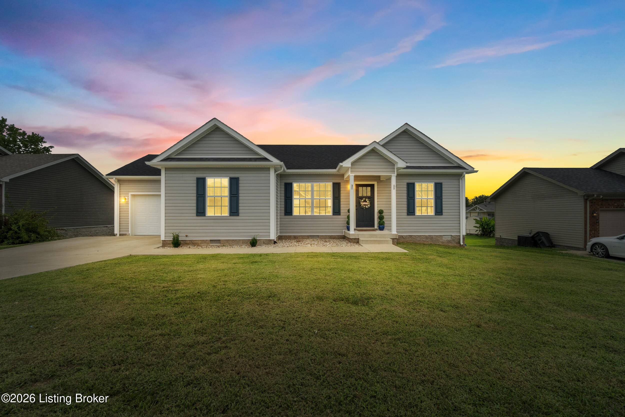 113 Copperfield Way Property Photo 1