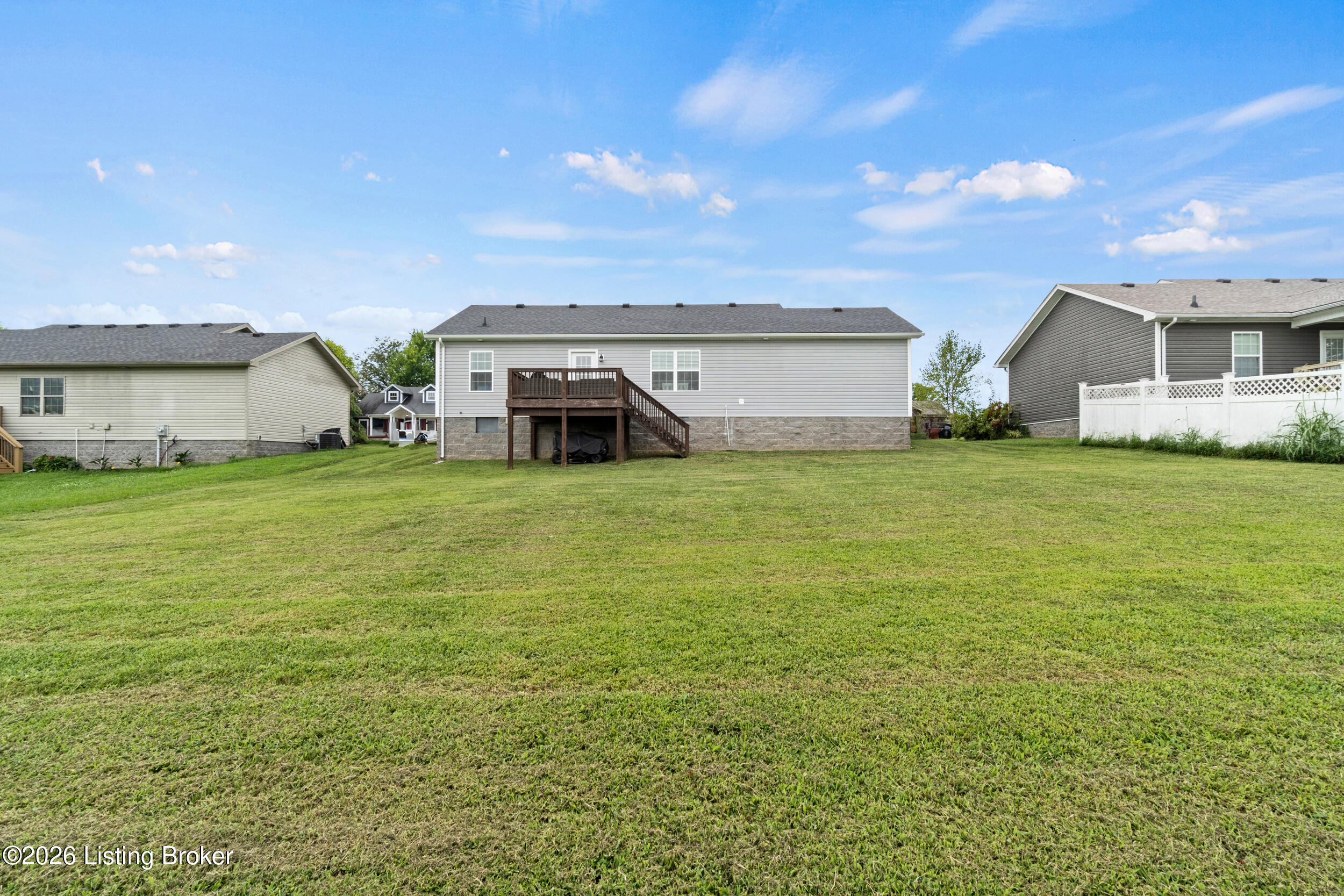 113 Copperfield Way Property Photo 31