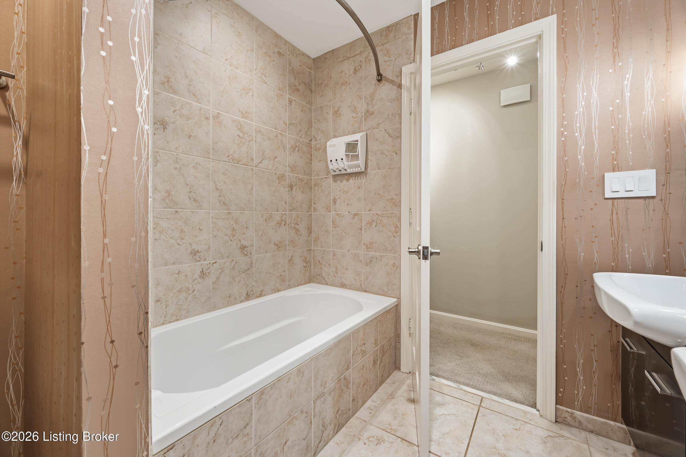 403 Pennyroyal Way Property Photo 29
