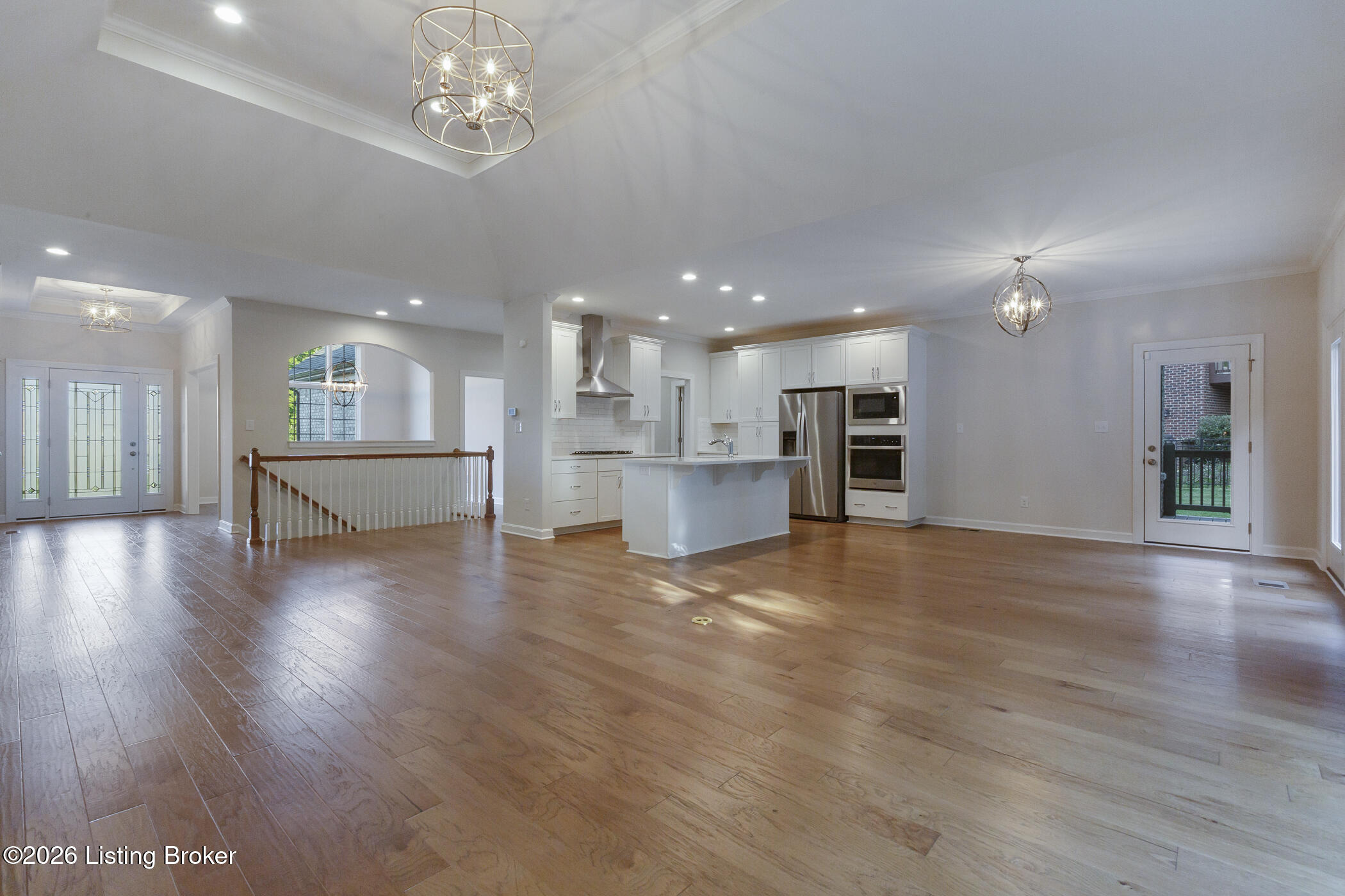 17216 Shakes Creek Dr Property Photo 13