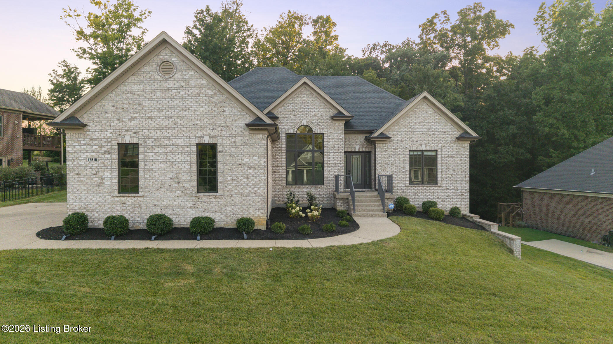 17216 Shakes Creek Dr Property Photo 49