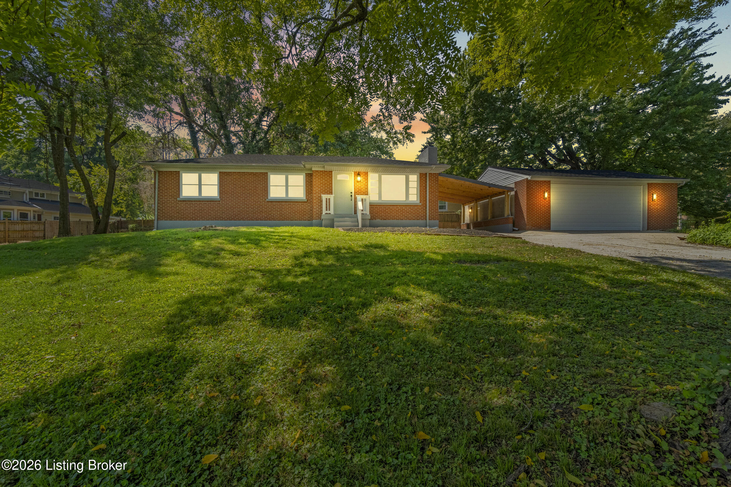 8309 Denise Dr Property Photo 1