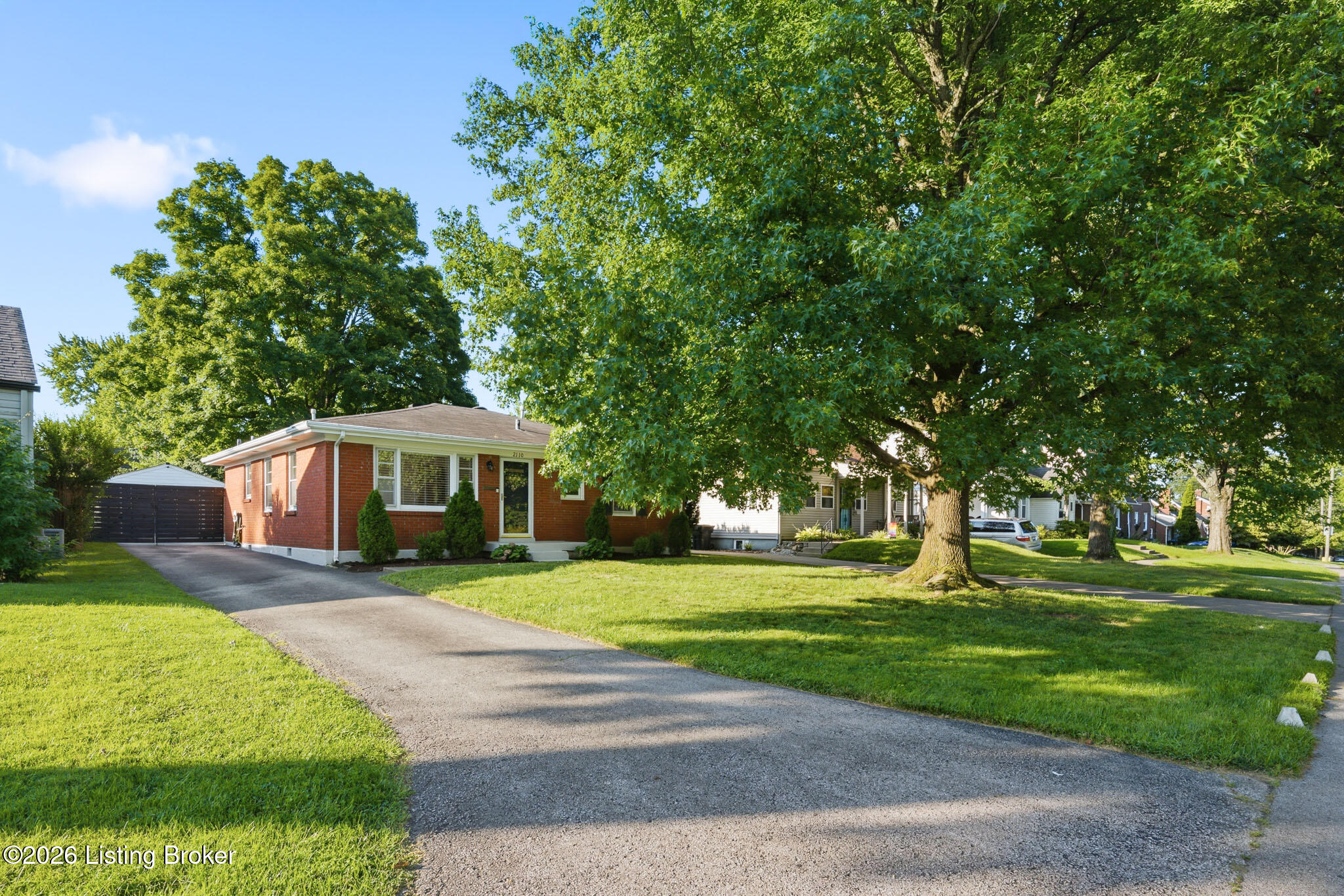 2110 Lancashire Ave Property Photo 13