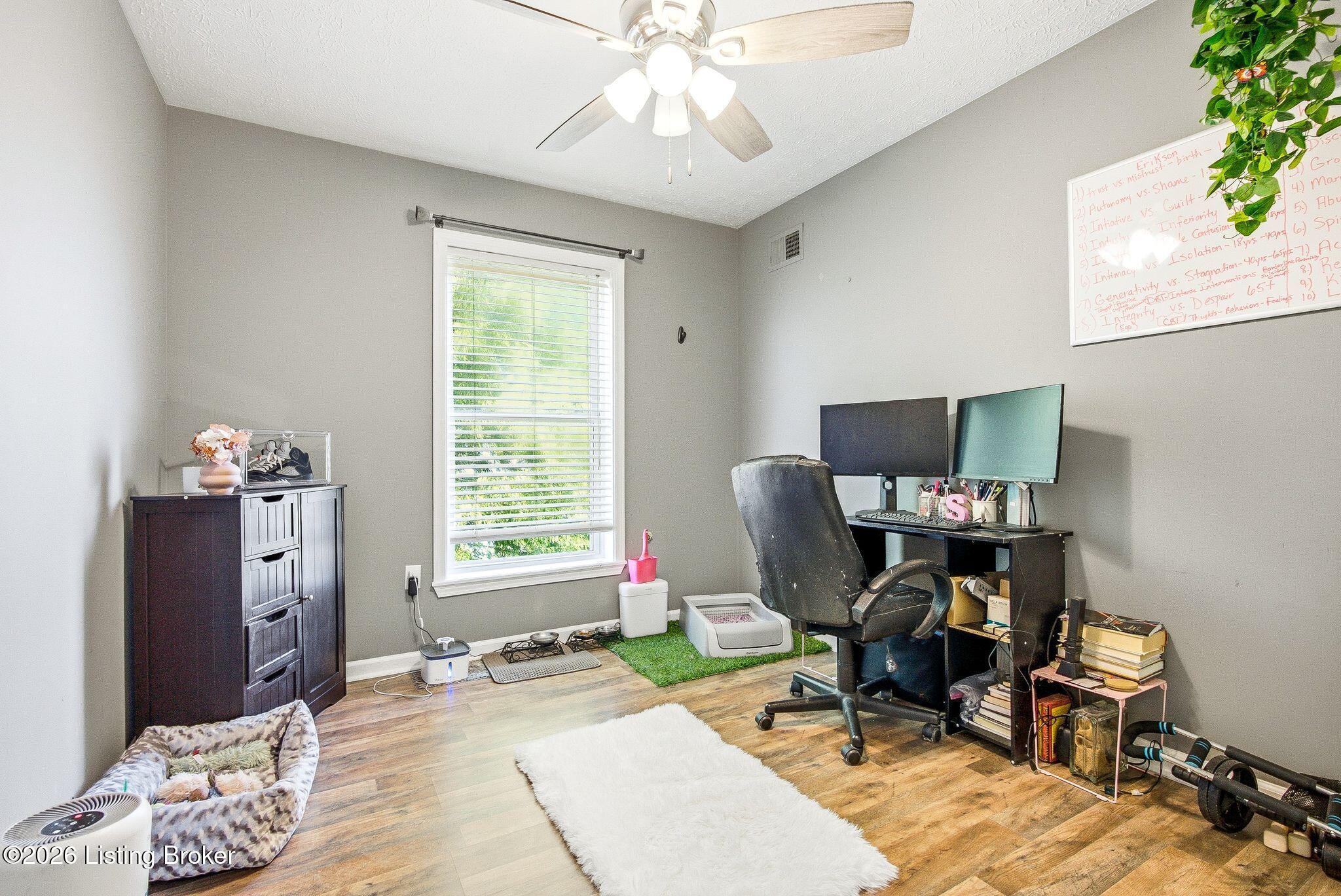4811 Greenvale Cir Property Photo 23
