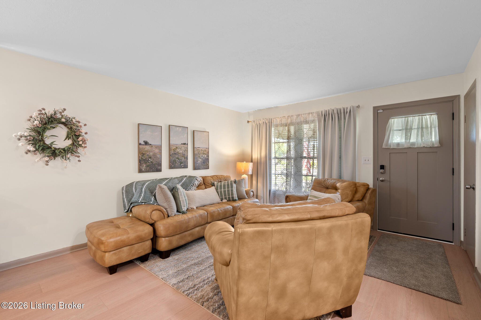 9105 Seaforth Dr Property Photo 7