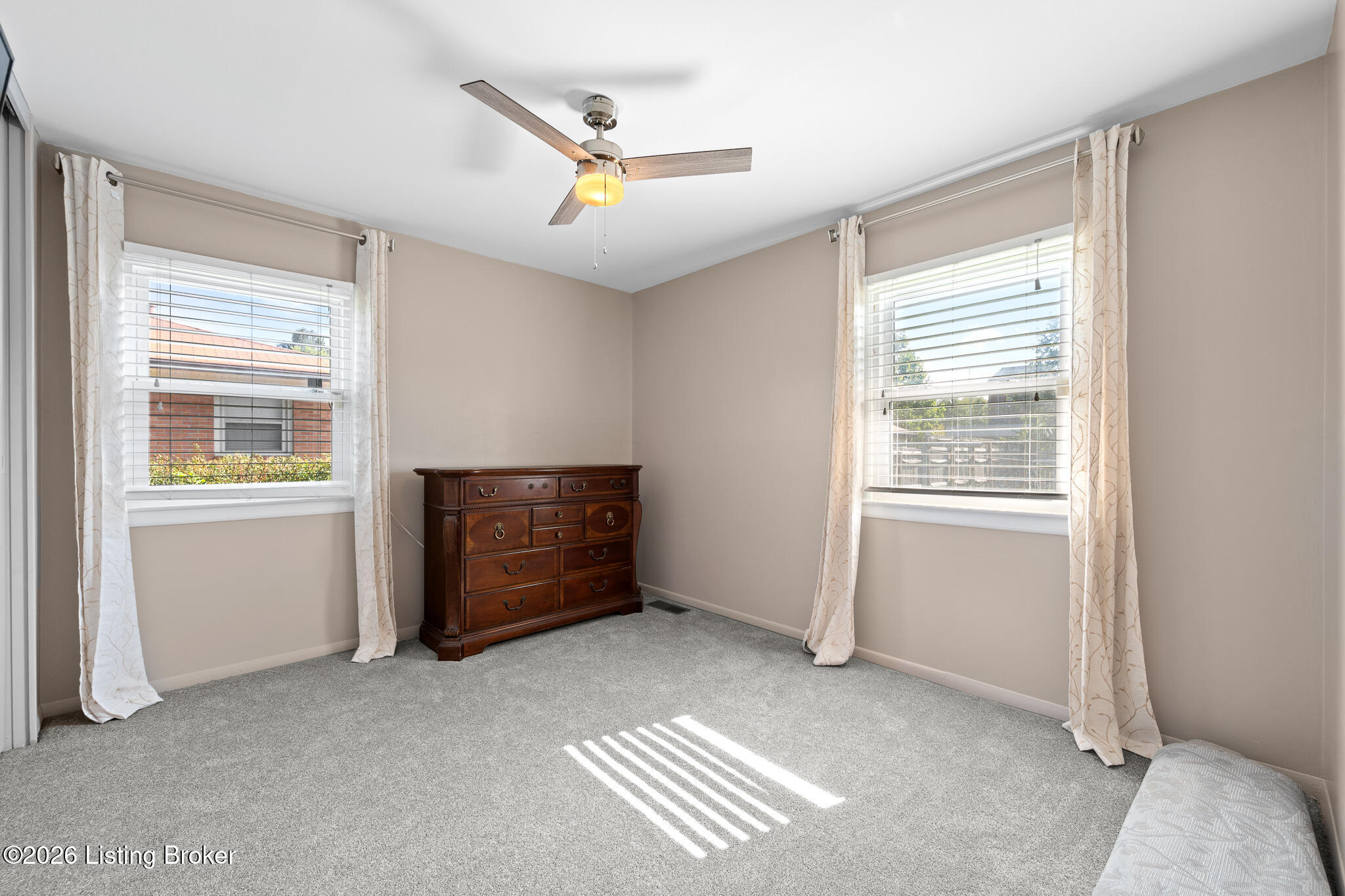 9105 Seaforth Dr Property Photo 20