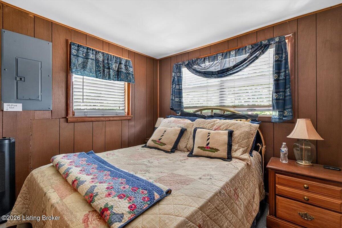 296 Linwood Rd Property Photo 13
