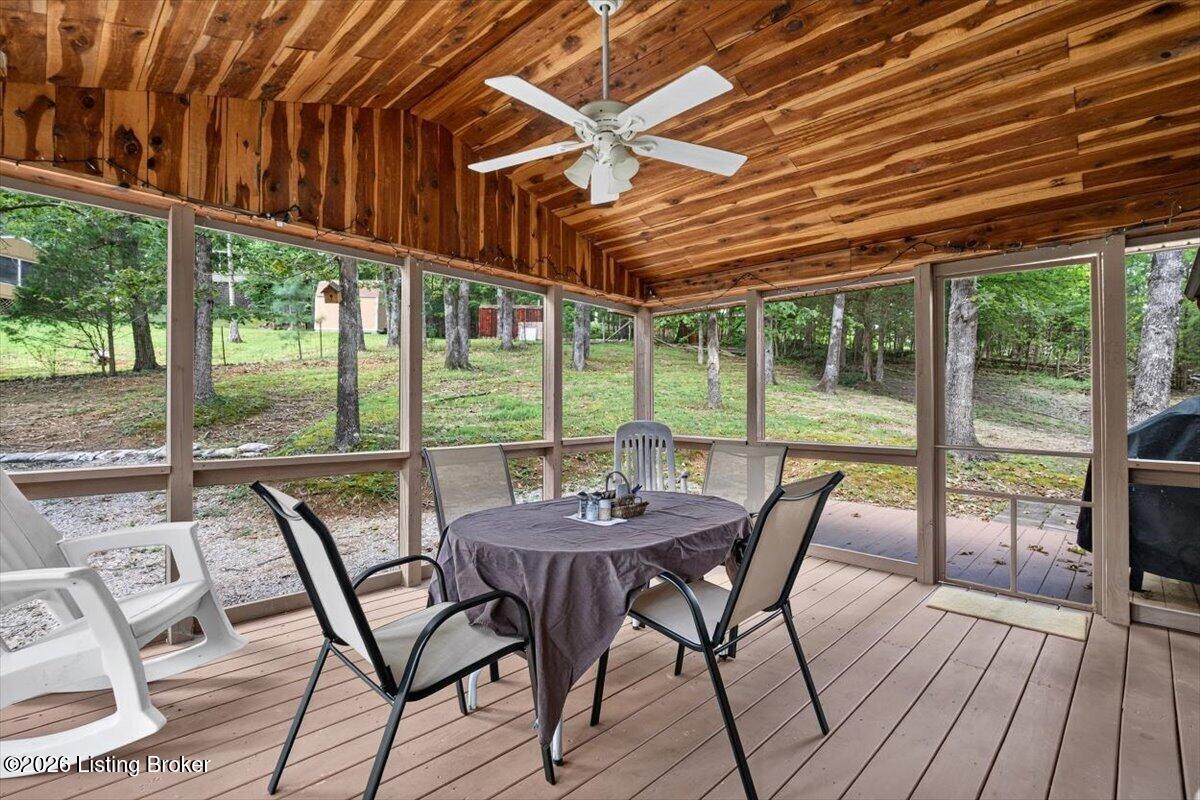 296 Linwood Rd Property Photo 18