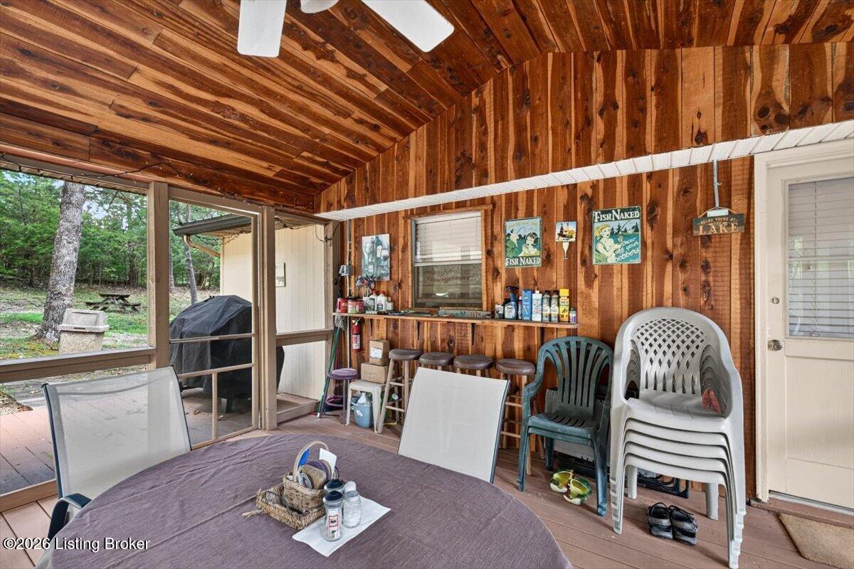 296 Linwood Rd Property Photo 19