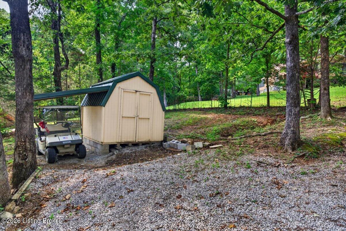 296 Linwood Rd Property Photo 26