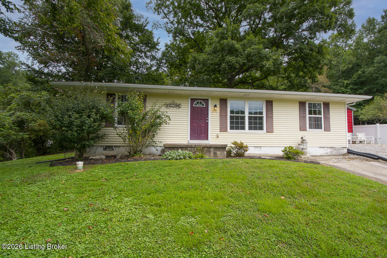 344 Lake Elmo Rd Property Photo 3