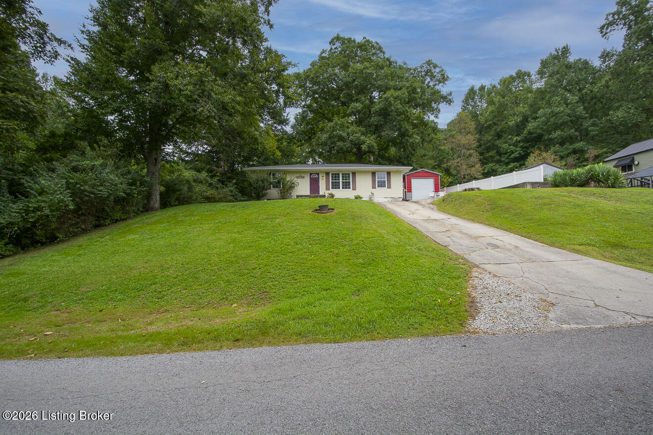 344 Lake Elmo Rd Property Photo 6