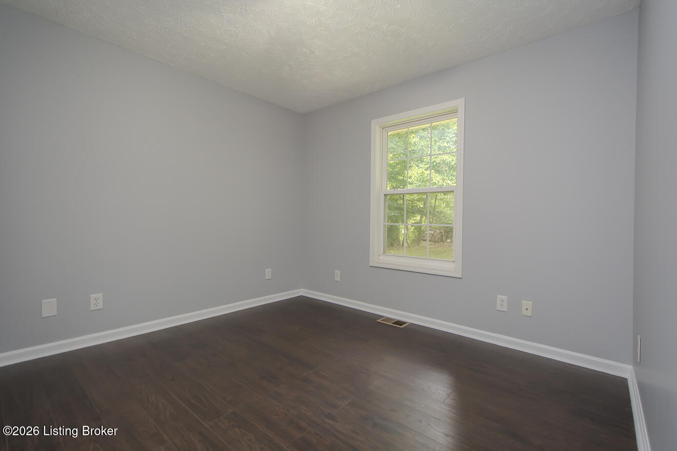 344 Lake Elmo Rd Property Photo 25