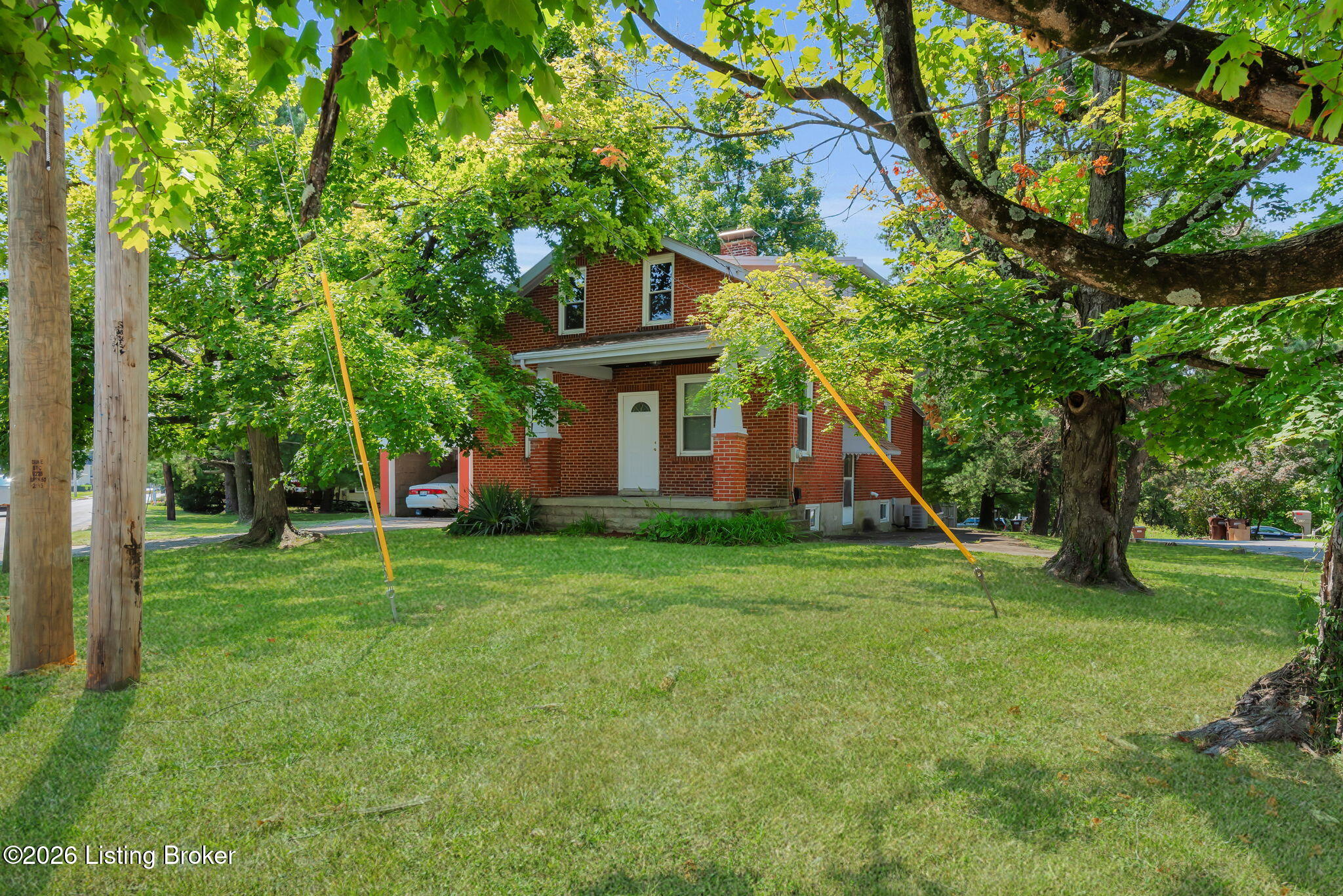 900 Garvey Ave Property Photo 3