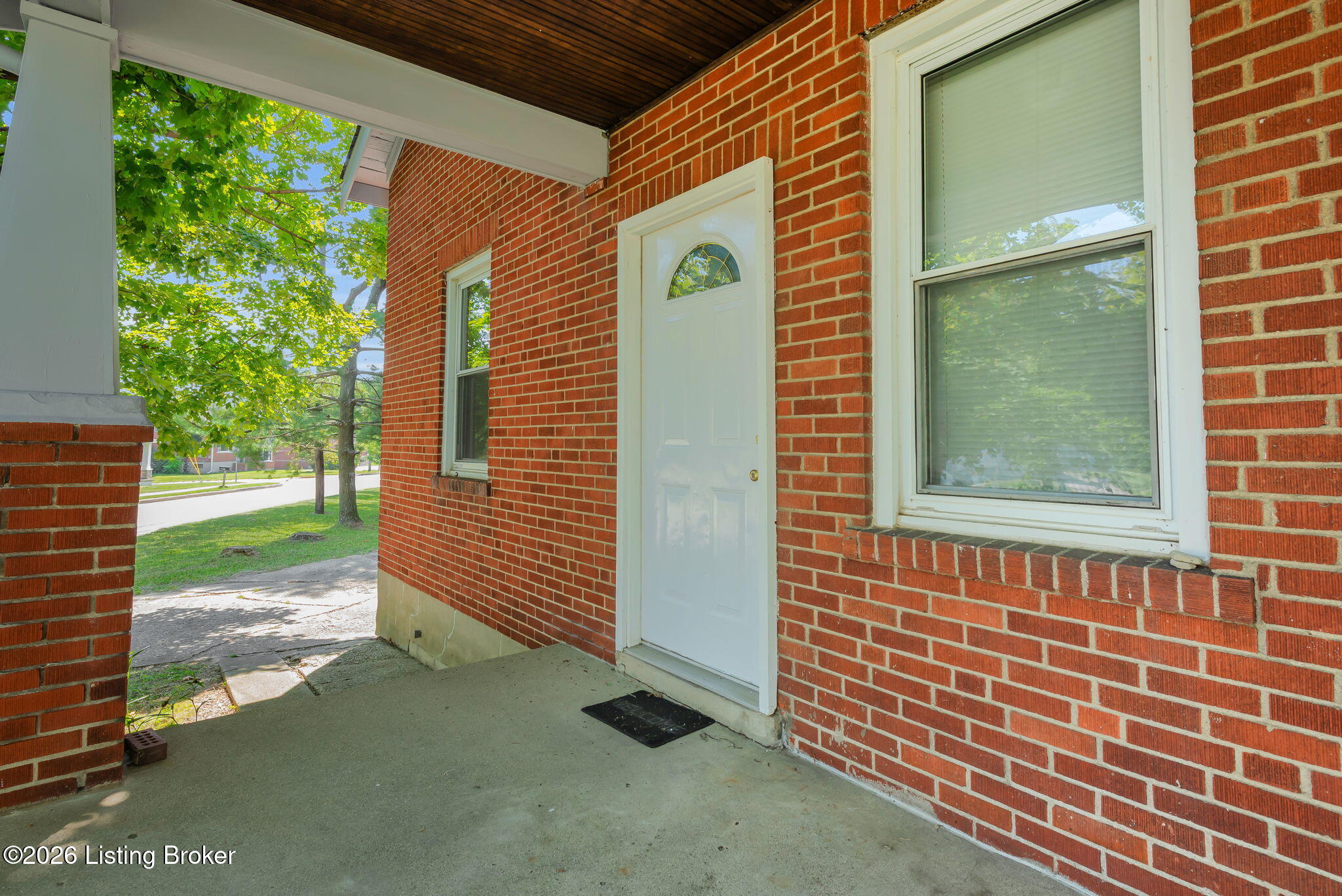 900 Garvey Ave Property Photo 6