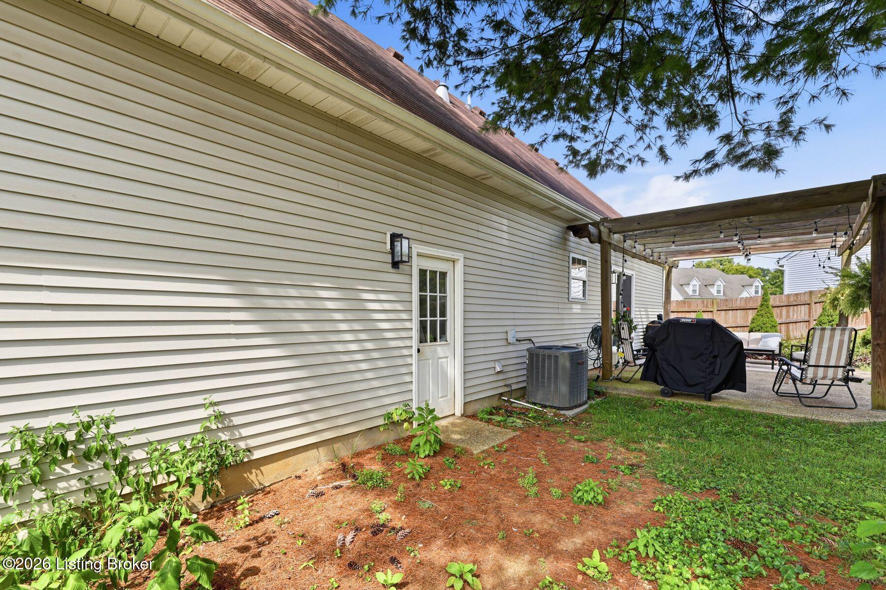 8613 Hickory Falls Ln Property Photo 84