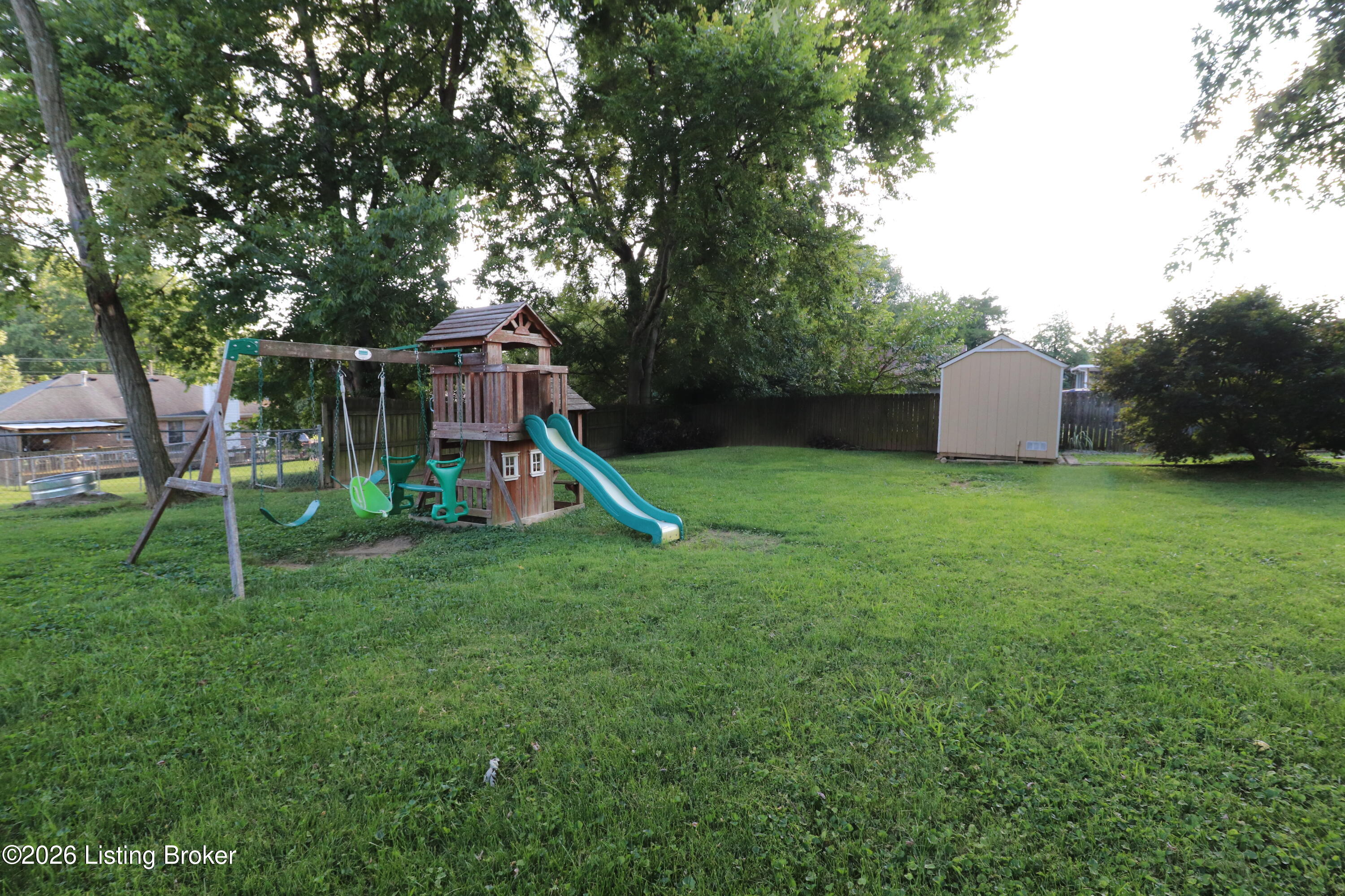 6702 Moorhaven Dr Property Photo 19